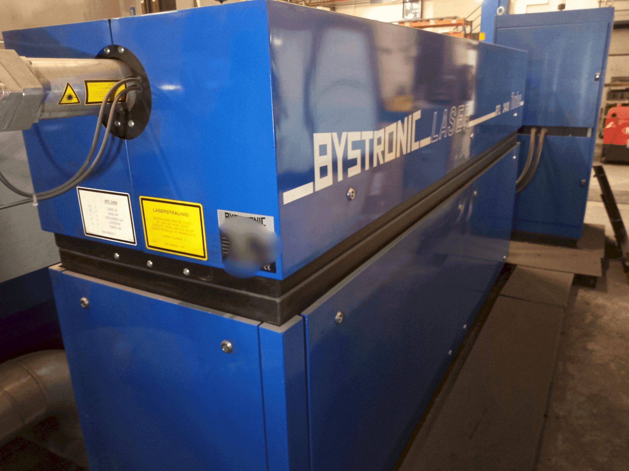 Koneen Bystronic BySprint 2512 etunäkymä