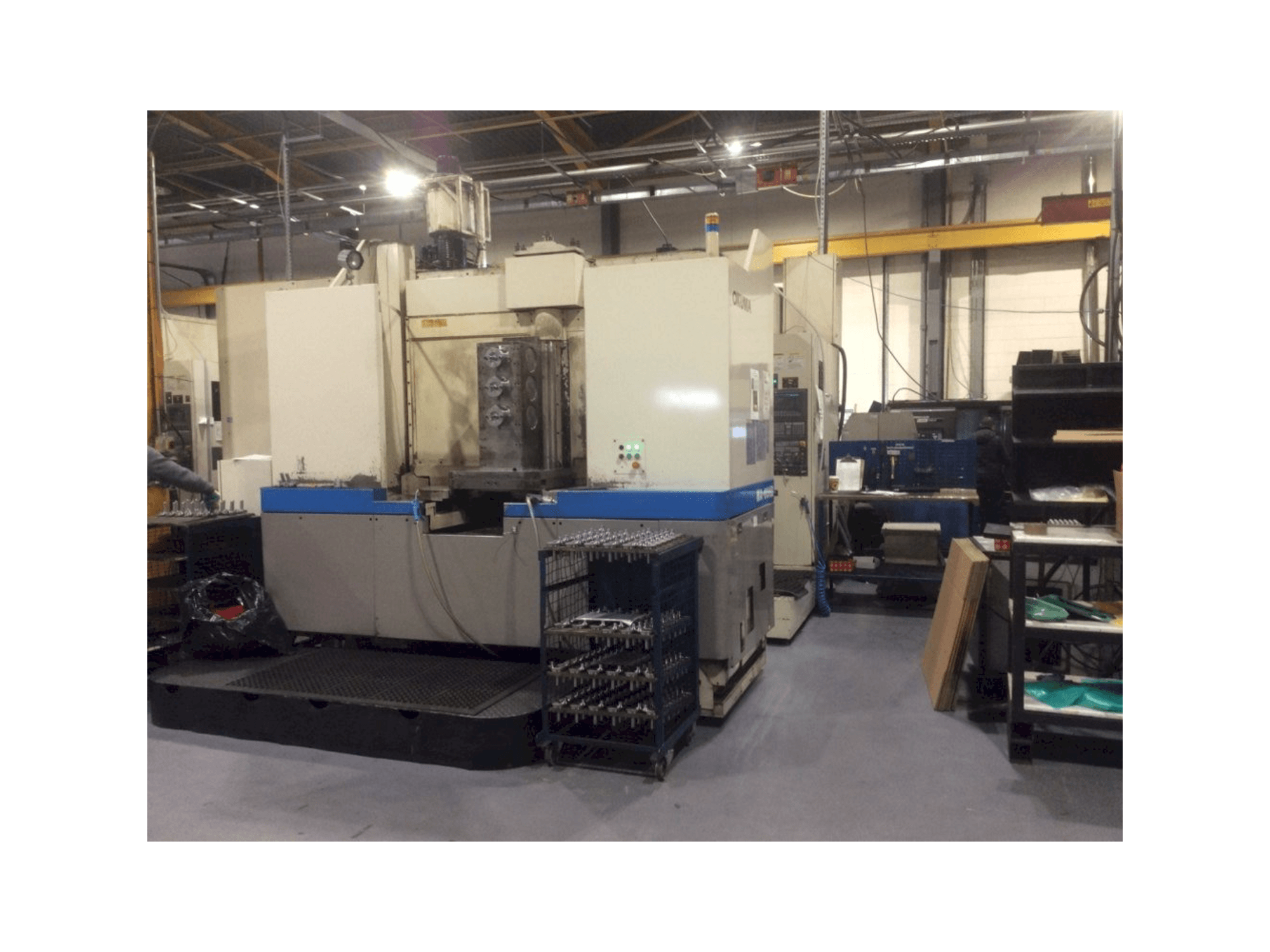 Koneen Okuma MA-60HB etunäkymä