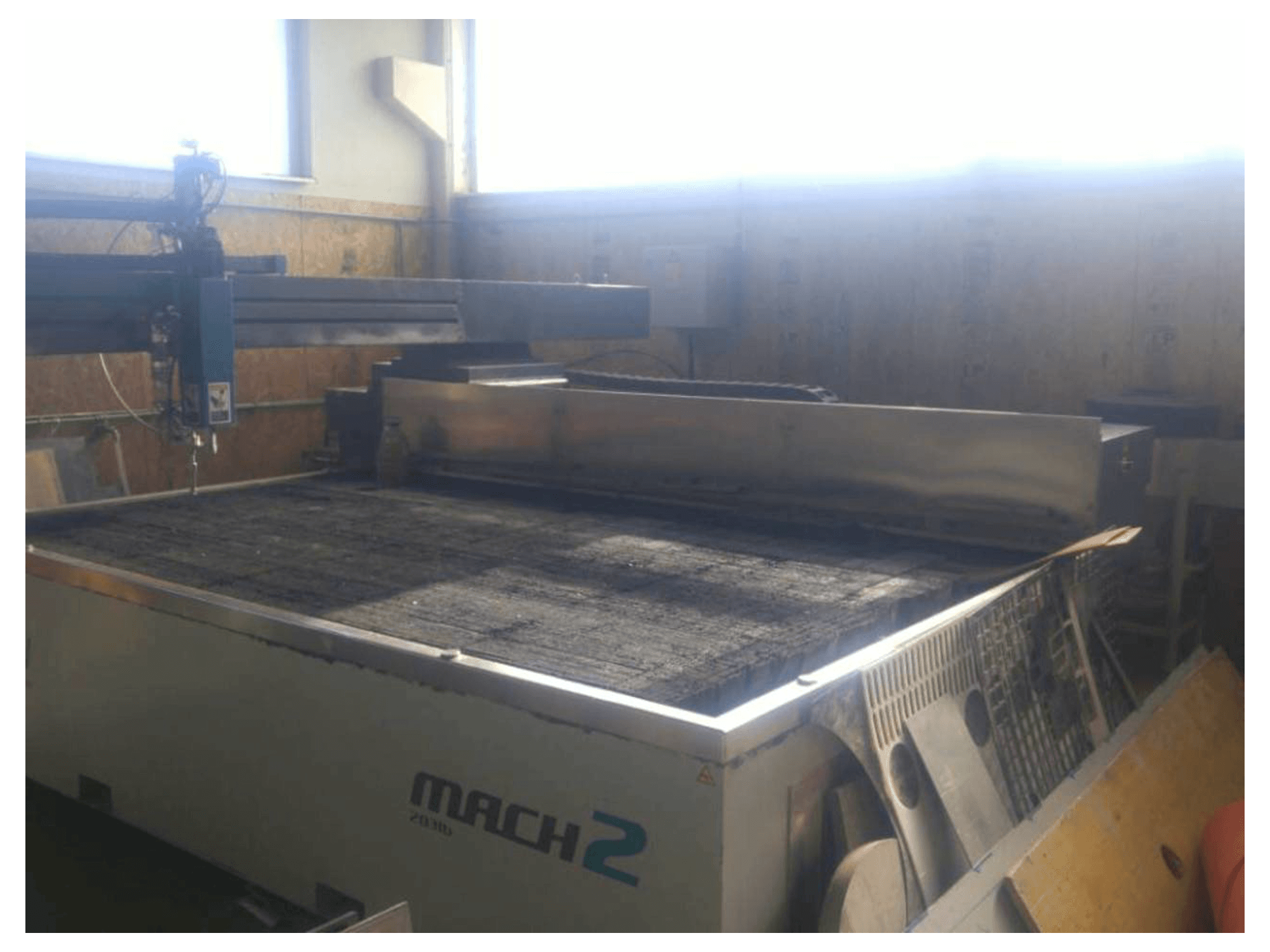 Koneen Flow Mach2-3120b etunäkymä