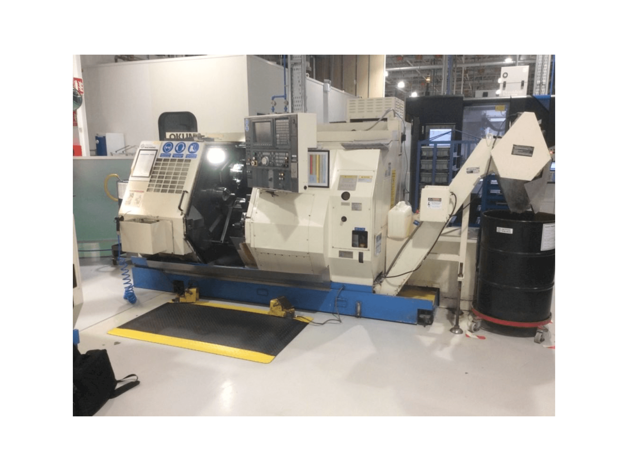 Koneen Okuma LT 10 etunäkymä