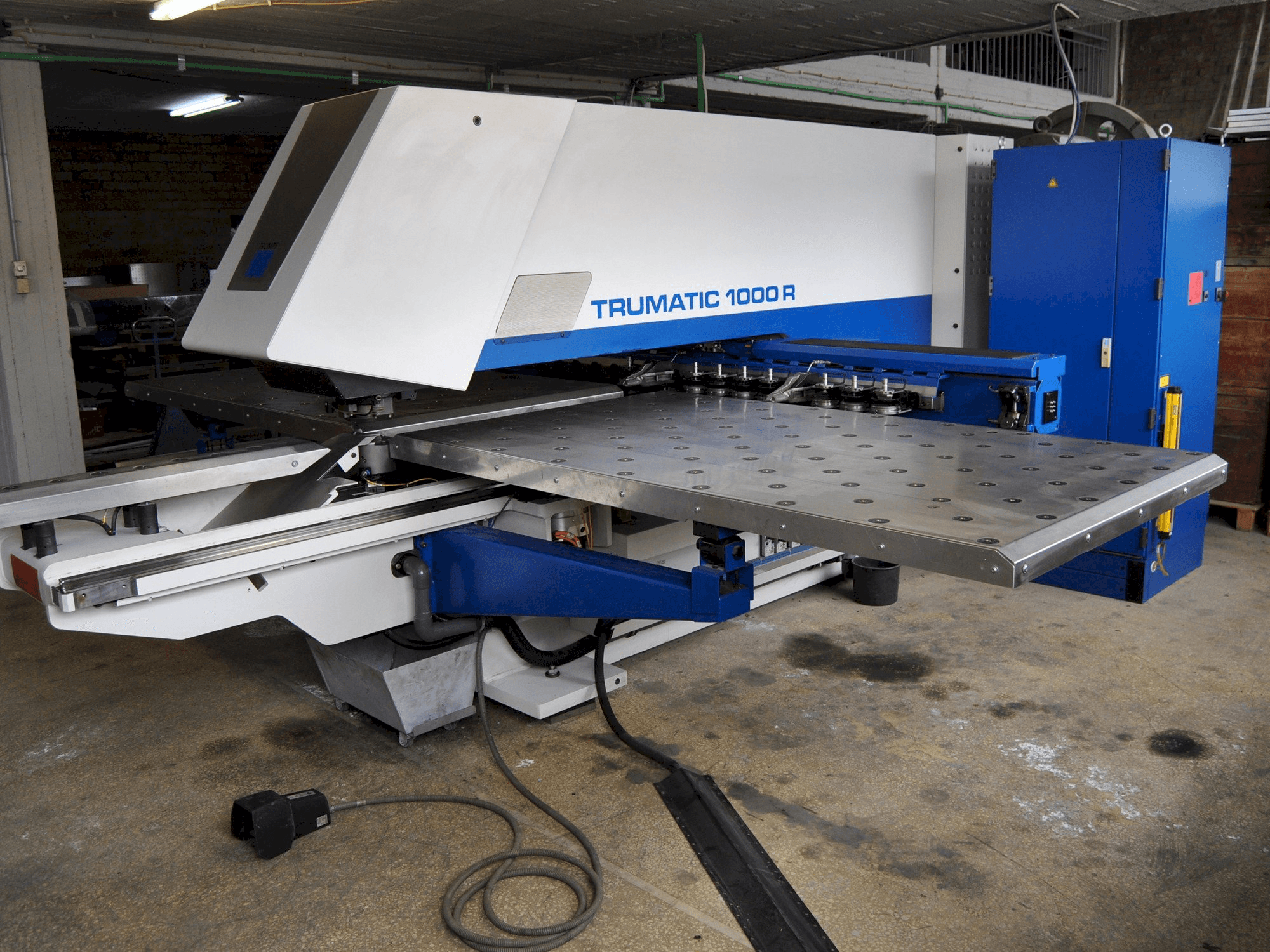 Koneen Trumpf Trumatic 1000 R etunäkymä