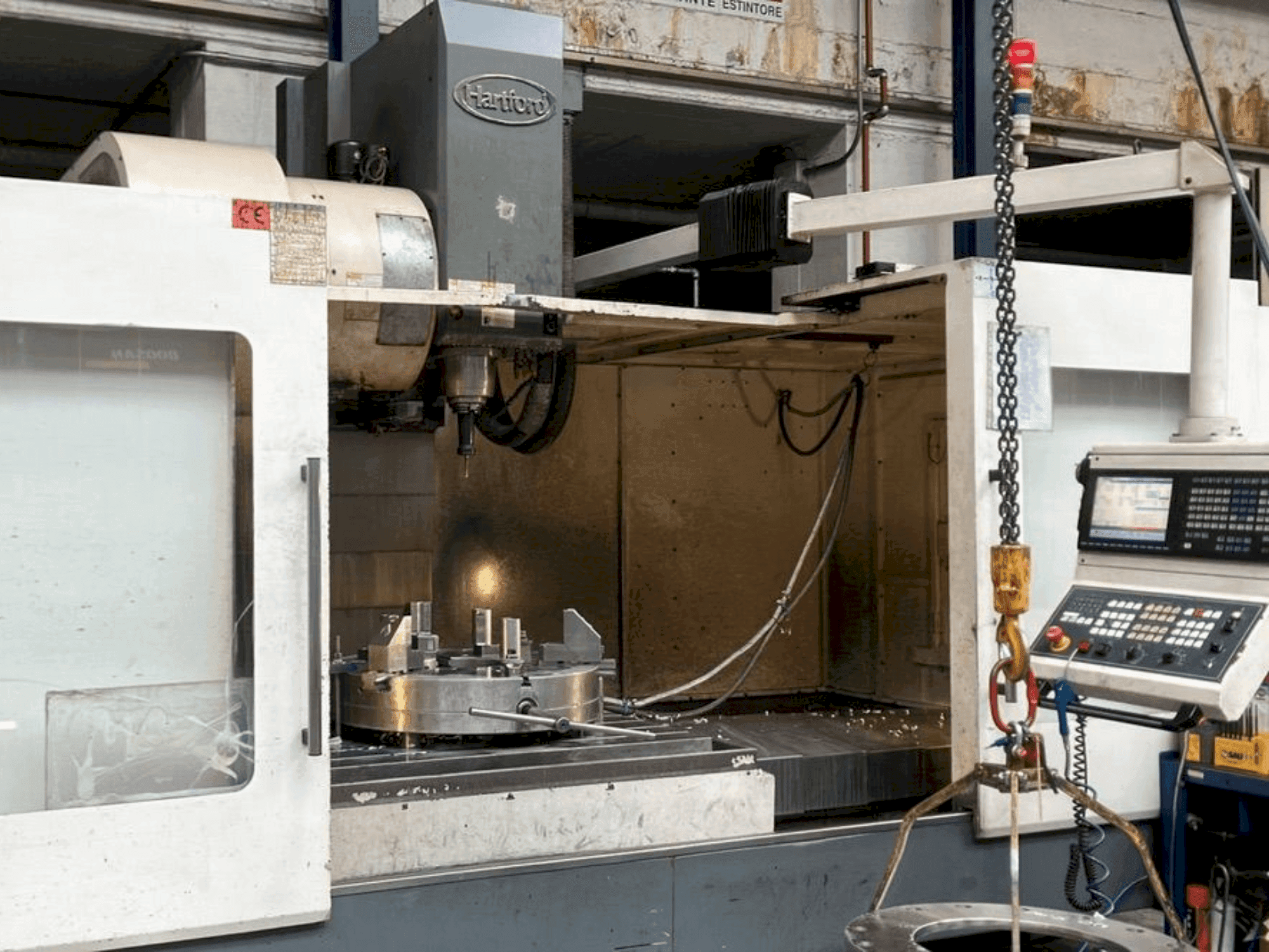 Koneen HARTFORD HCMC 18 etunäkymä