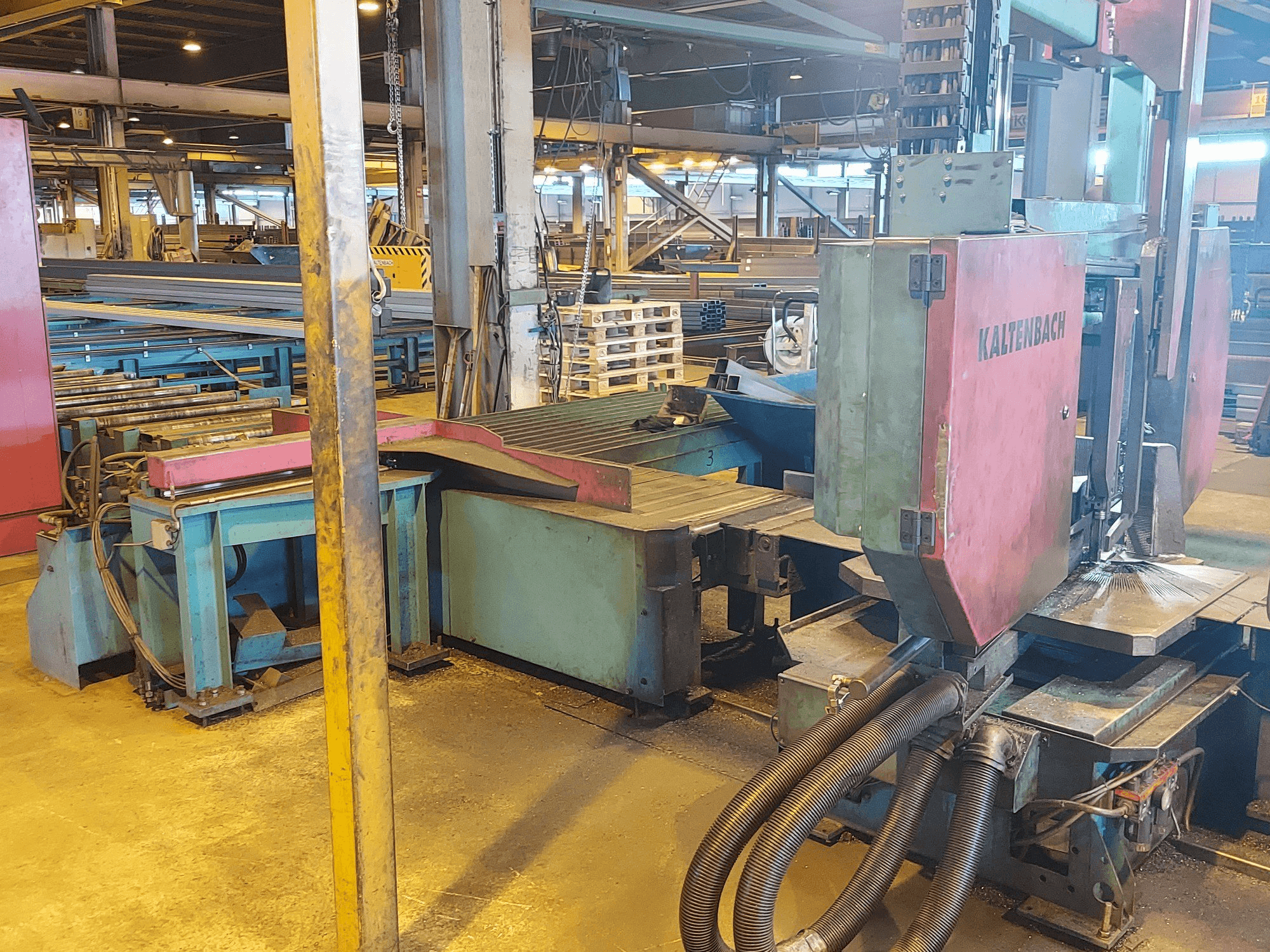 Koneen KALTENBACH KBS 750DG etunäkymä