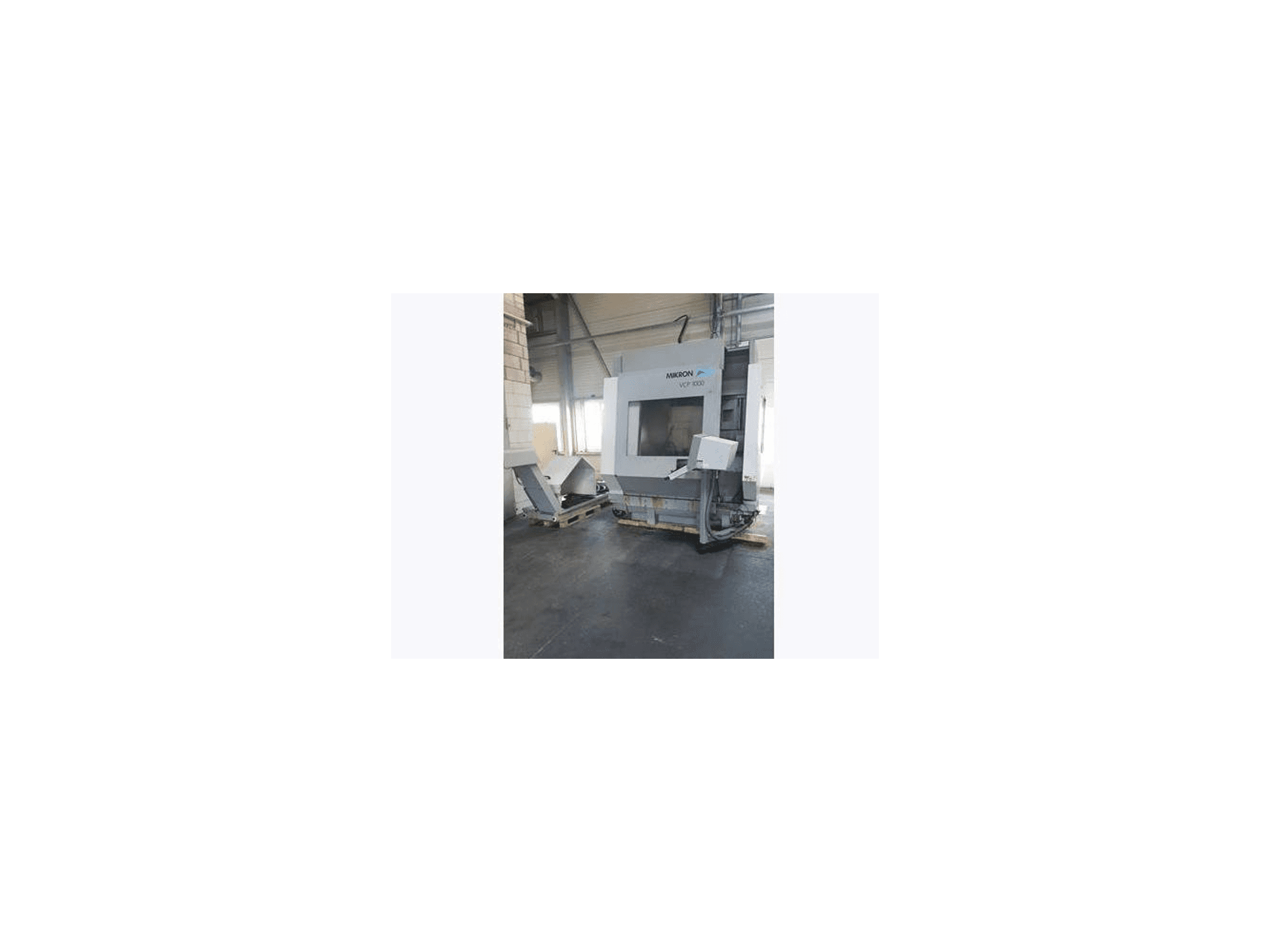 Koneen MIKRON VCP 1000 etunäkymä