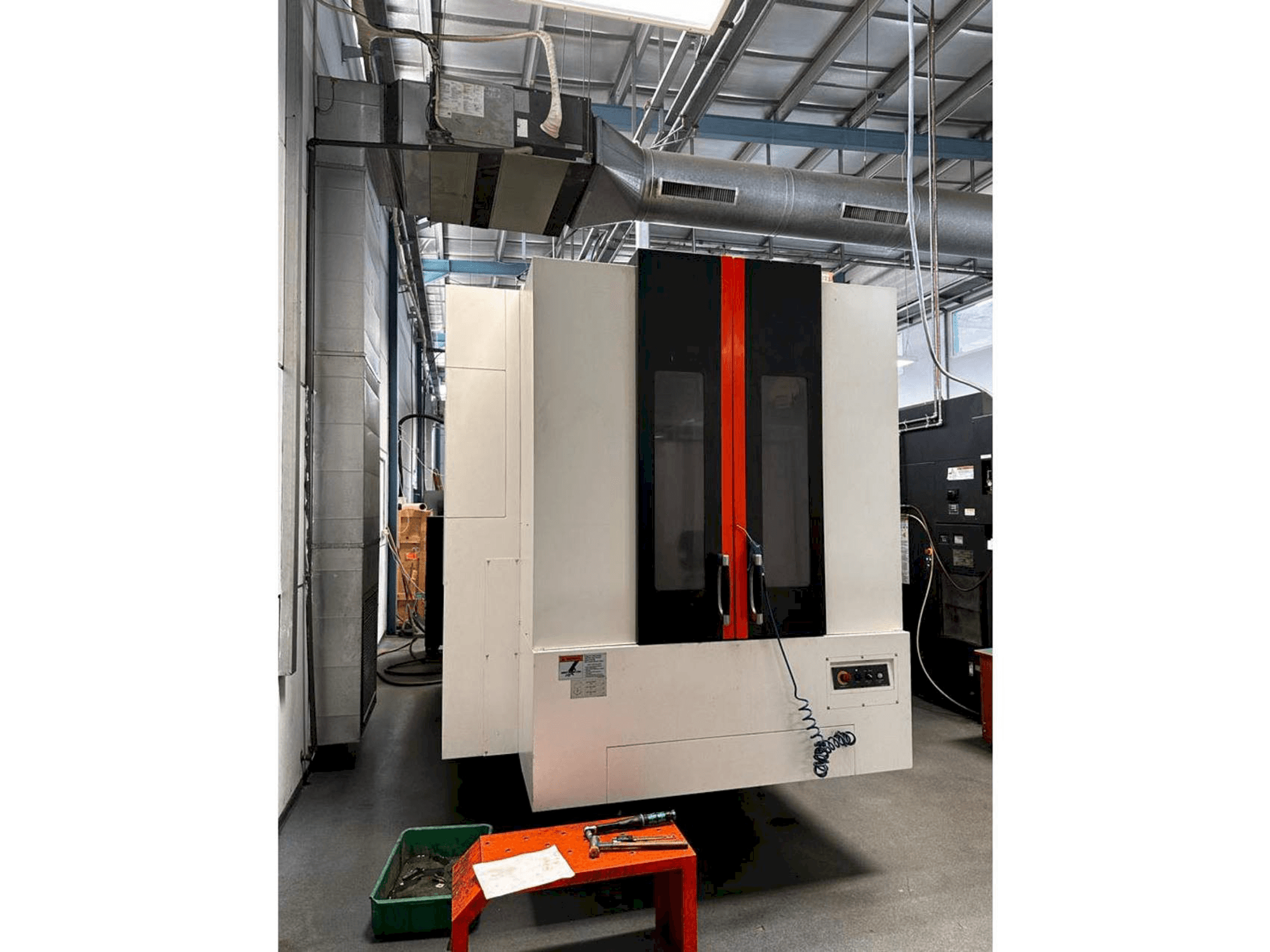 Koneen Mazak NEXUS 4000-III etunäkymä