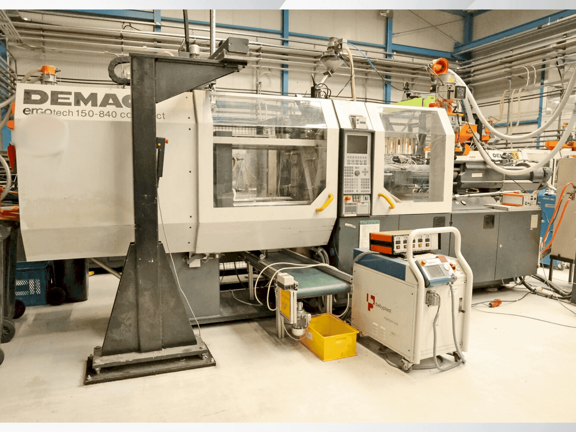 Koneen DEMAG Ergotech 150-849 NC 4 compact etunäkymä