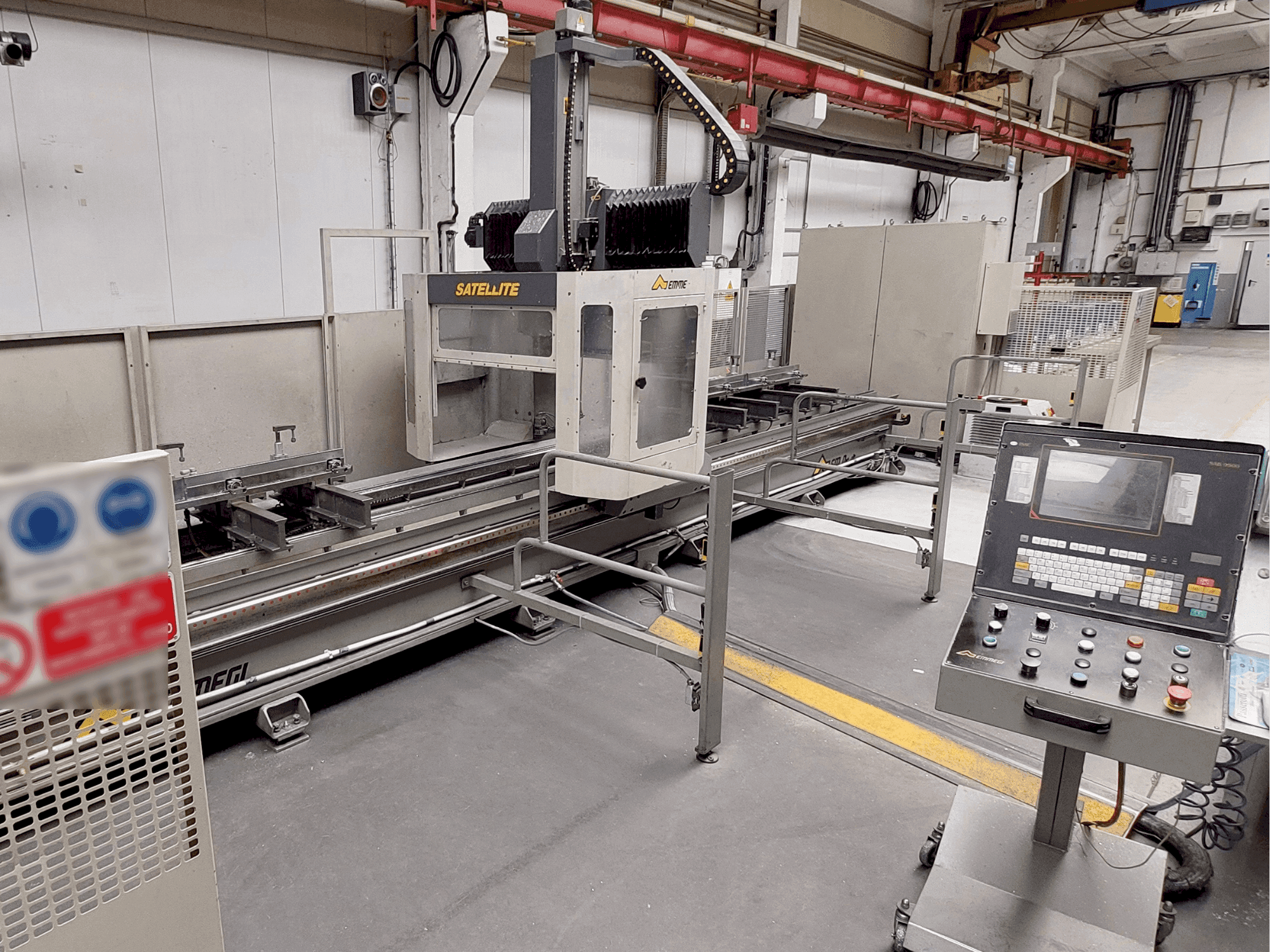 Koneen Emmegi Satellite TU6.5 etunäkymä