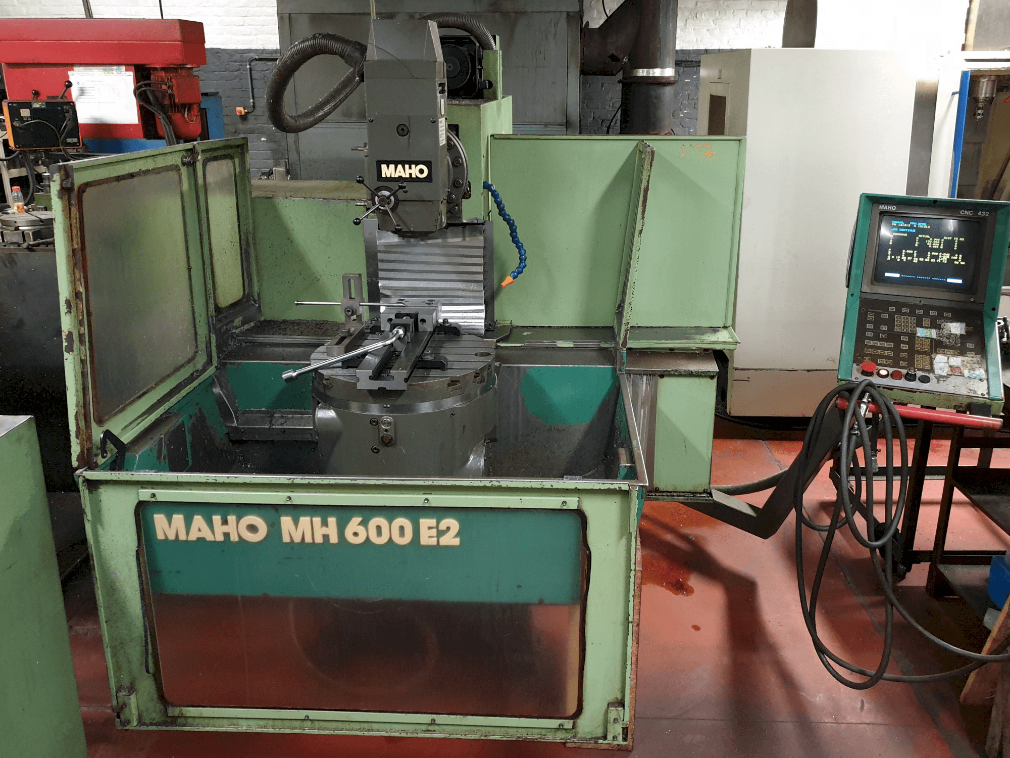 Koneen Maho etunäkymä MH 600 E2