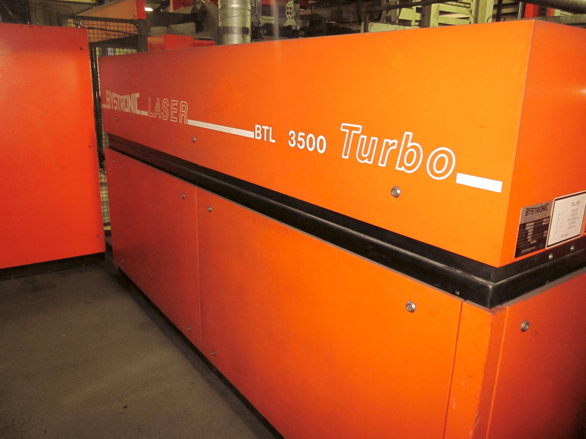 Koneen Bystronic BTLl 3500 etunäkymä