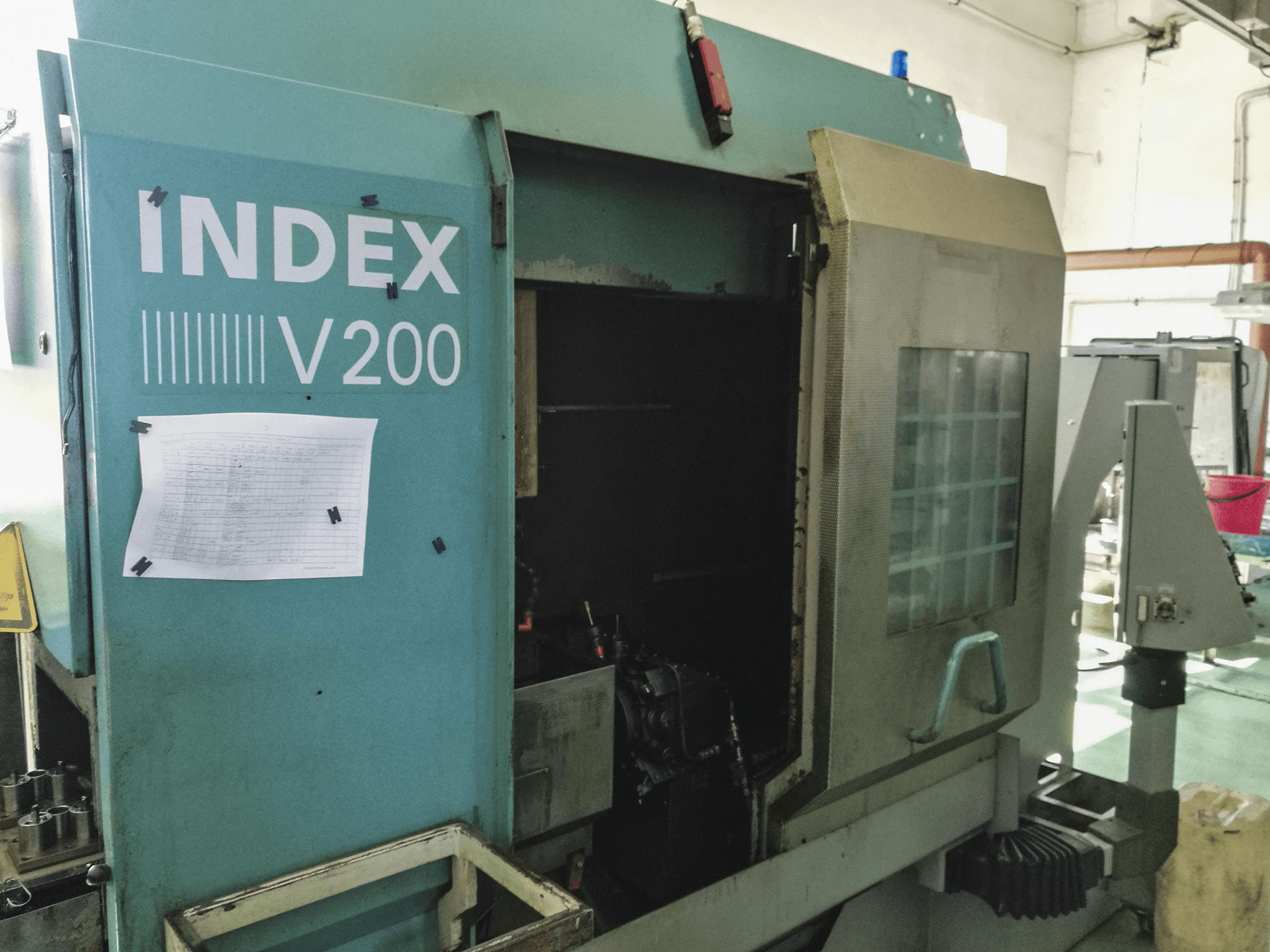 Koneen Index vasen näkymä V200