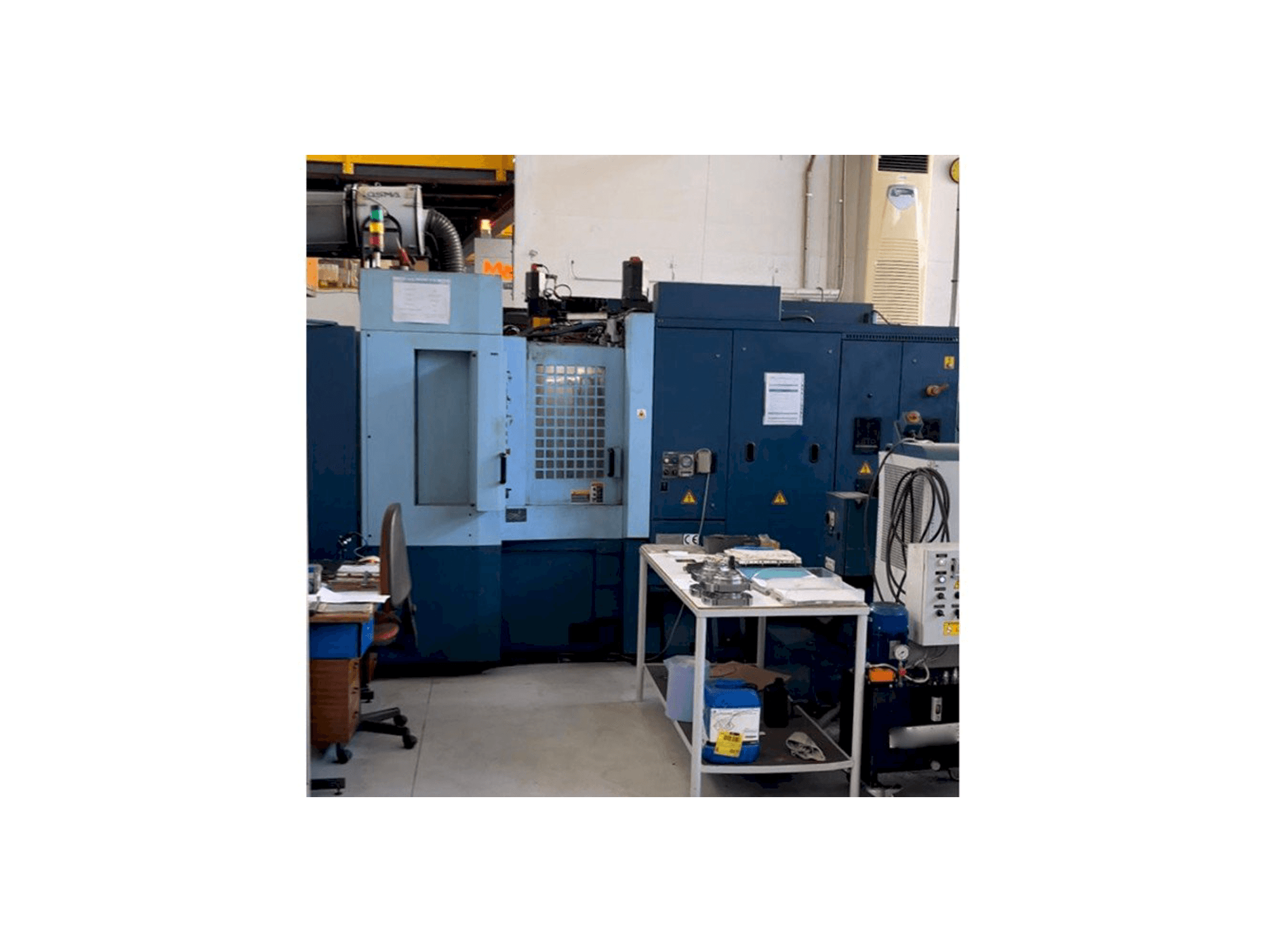 Koneen Matsuura H-PLUS 405 etunäkymä