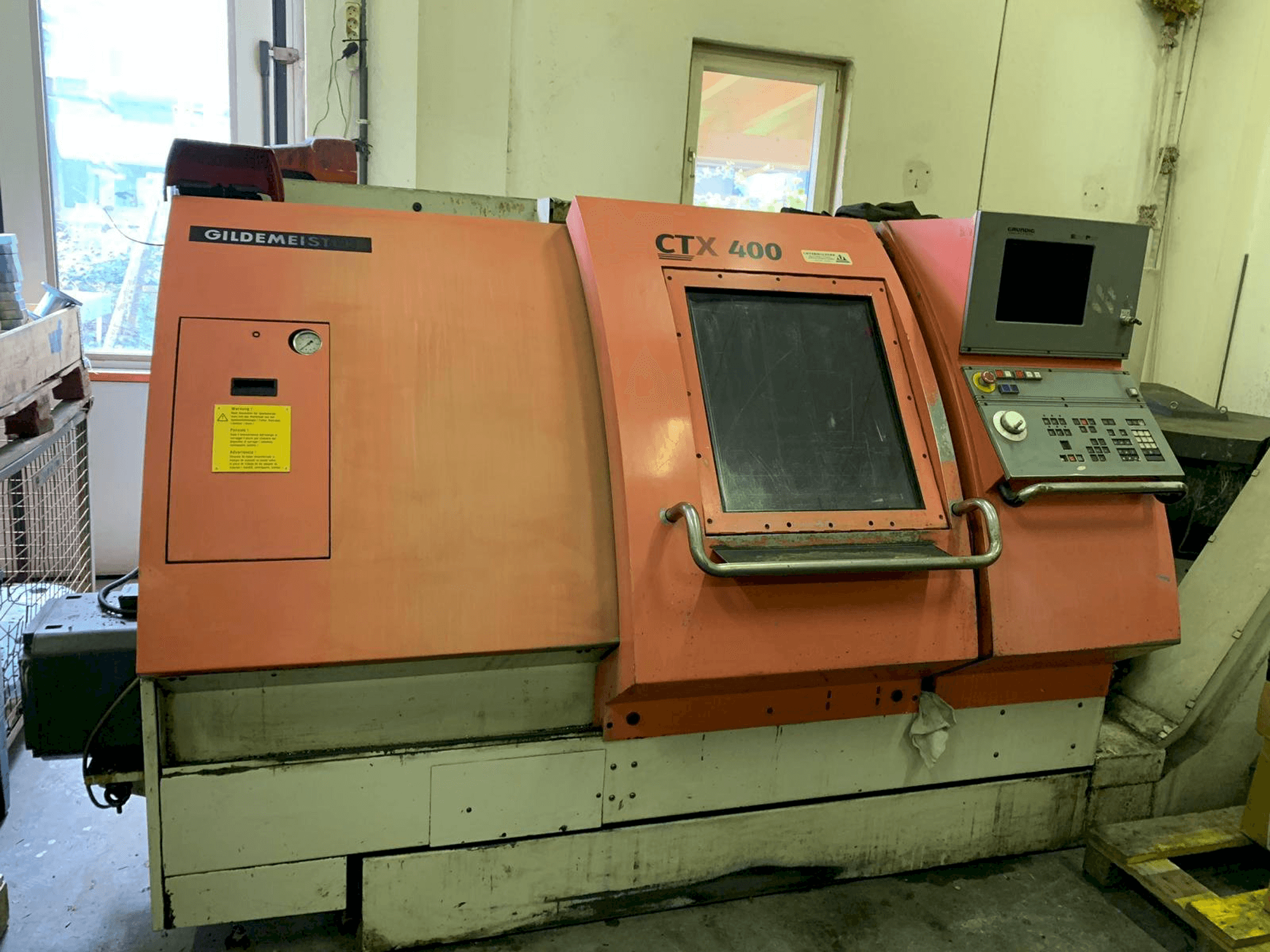 Koneen Gildemeister CTX 400 etunäkymä