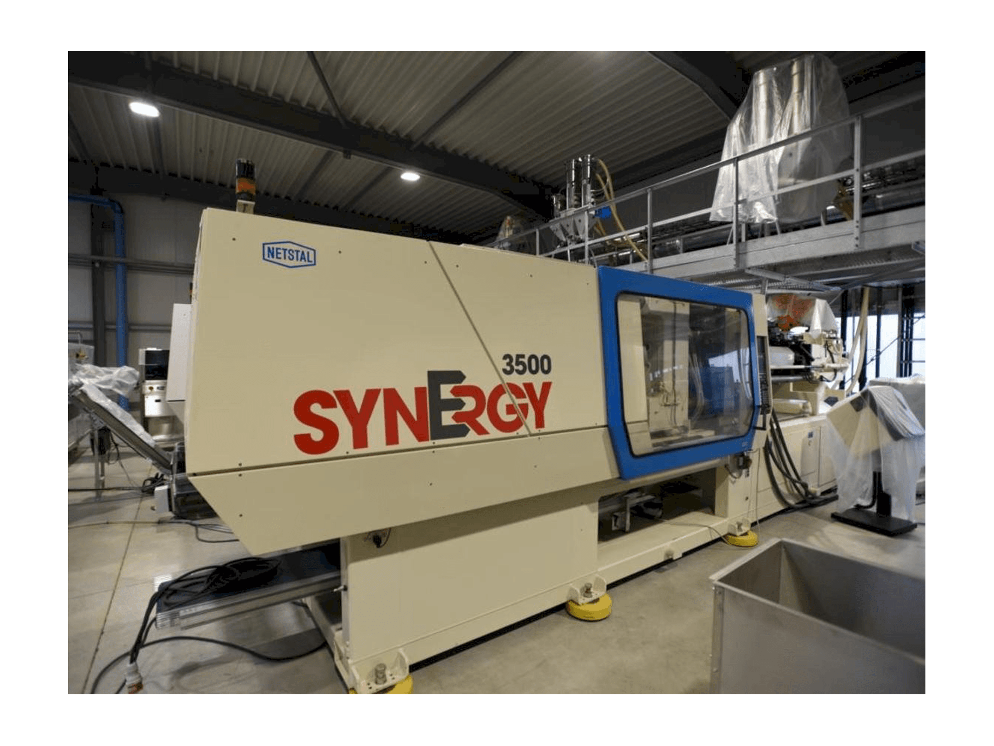 Koneen Netstal SynErgy 3500-1700 etunäkymä