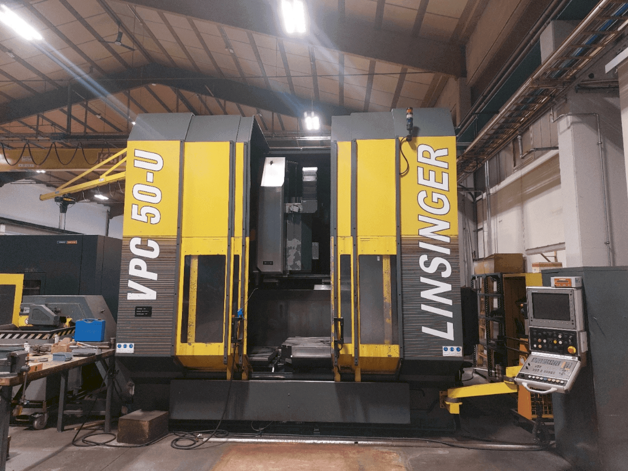 Koneen AXA VPC 50U etunäkymä