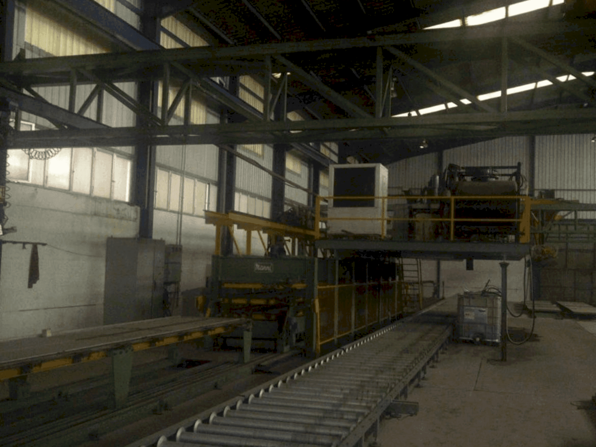 Koneen MANNI Sandwich Panel Production Line etunäkymä