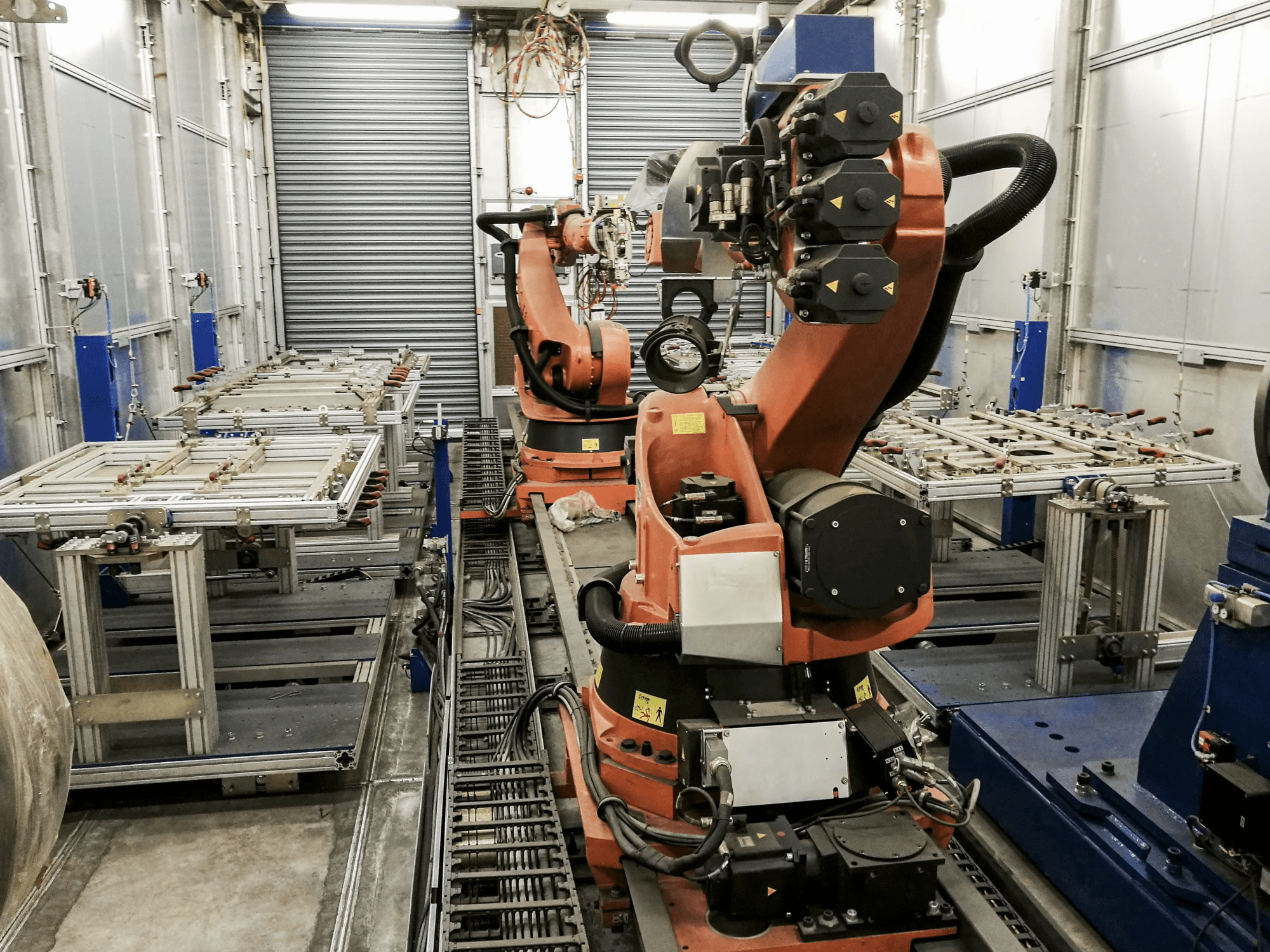 Koneen KUKA yksityiskohdat KR 100-2 HA