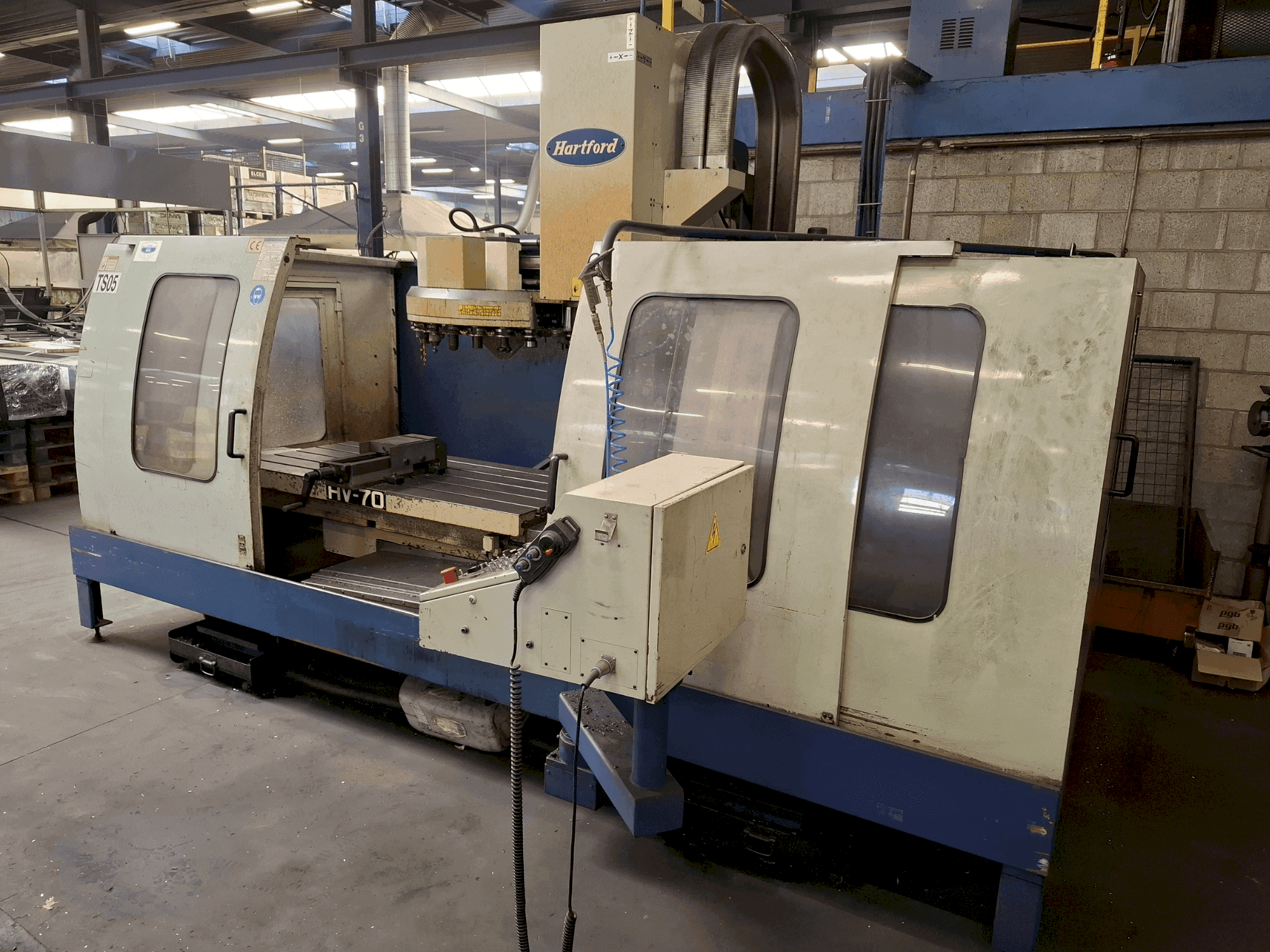 Koneen HARTFORD HV-70S etunäkymä