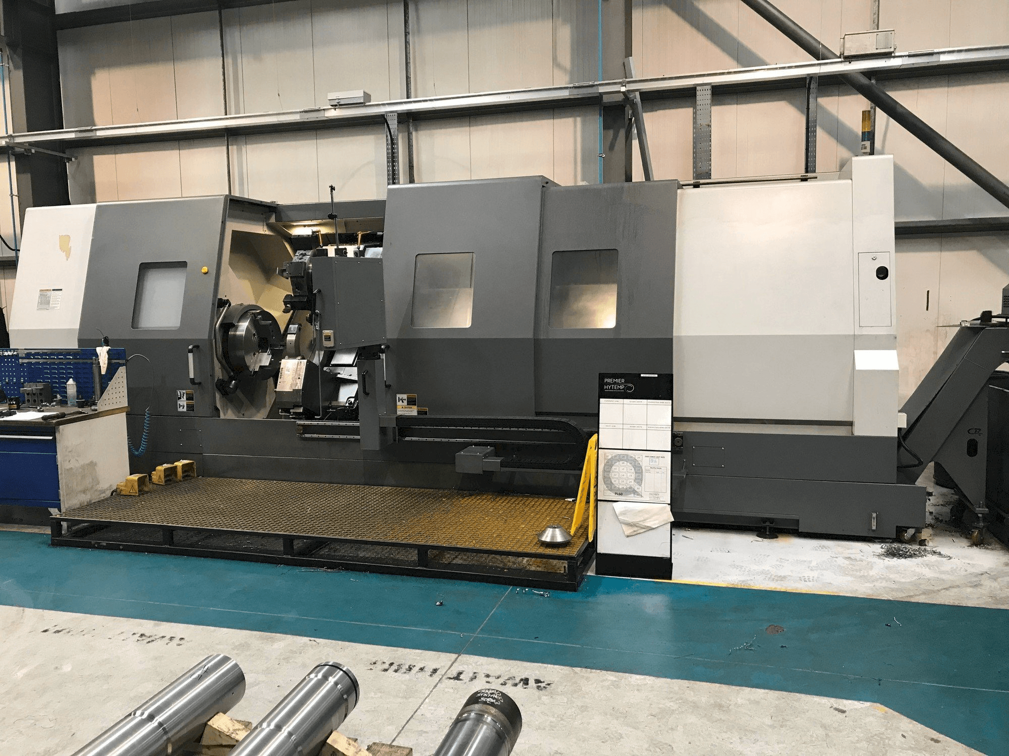 Koneen Samsung PL 60 LM etunäkymä