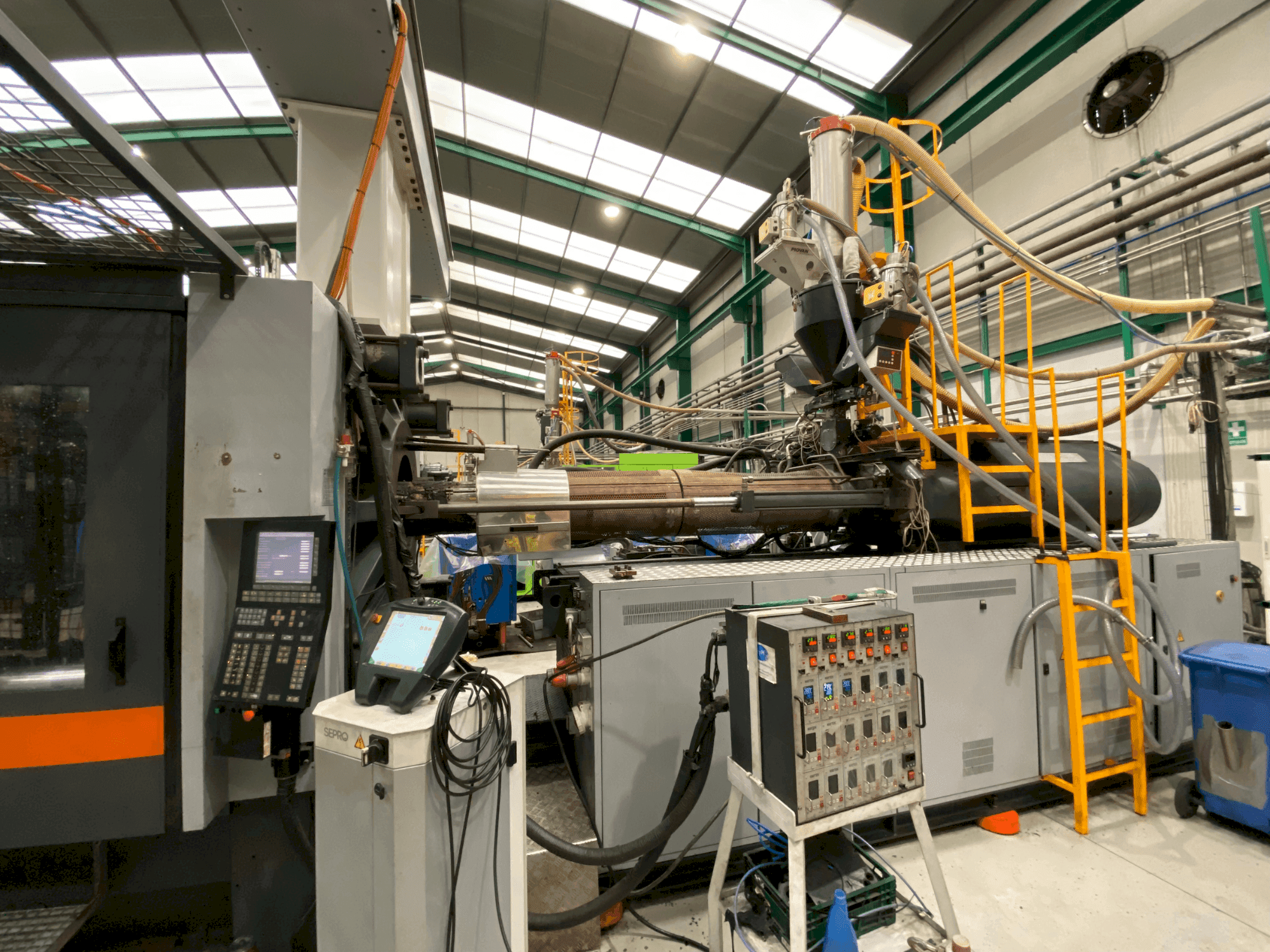 Koneen SANDRETTO MEGA TES 8200 etunäkymä