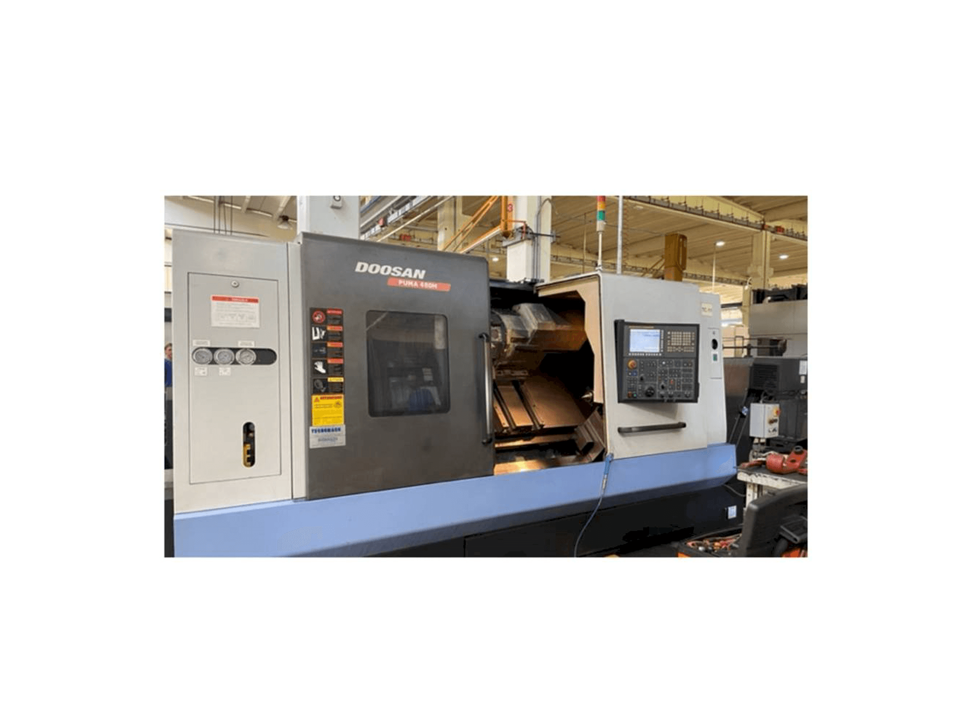 Koneen Doosan PUMA 480 MB etunäkymä