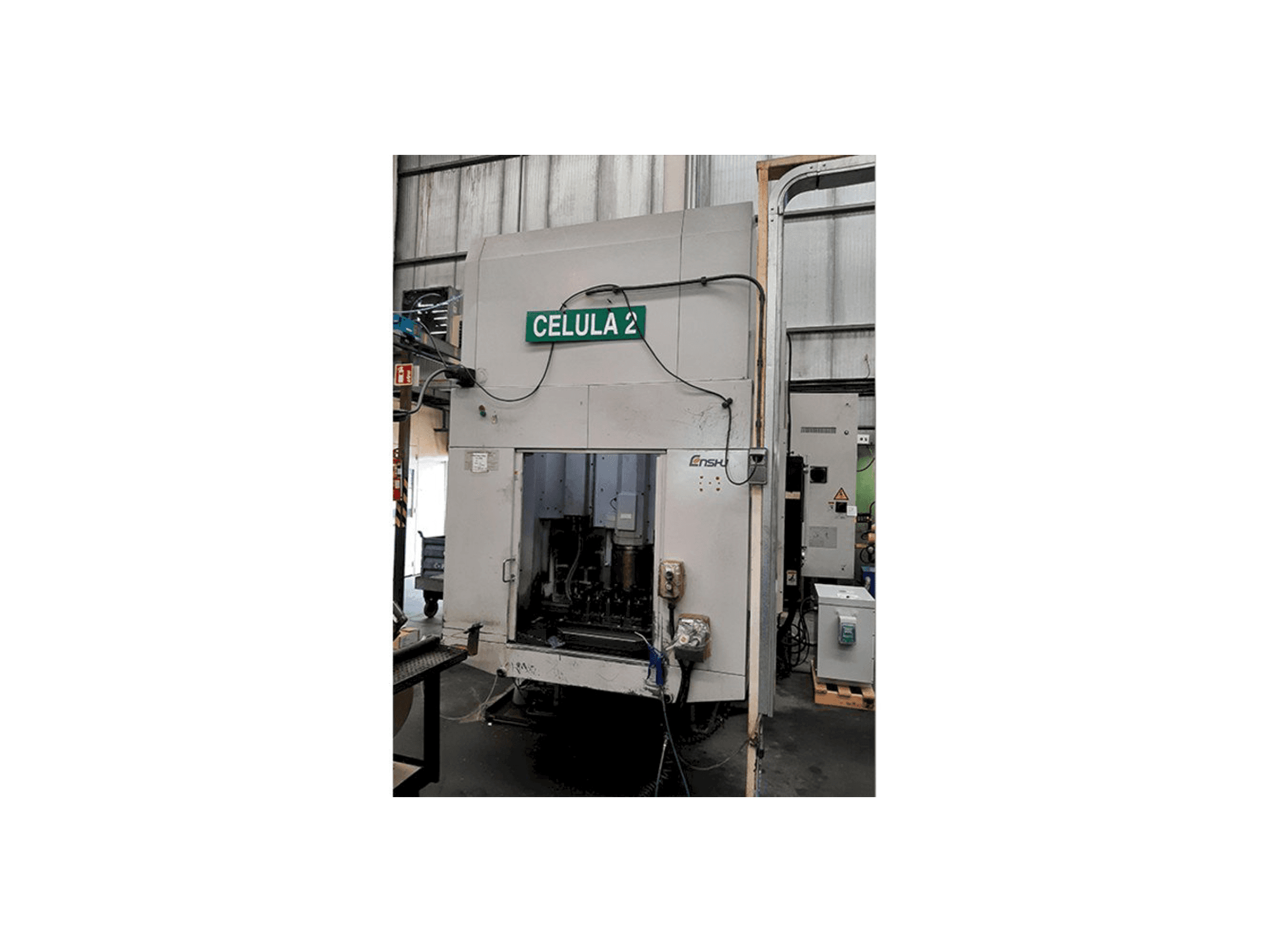 Koneen Enshu EV-450 etunäkymä