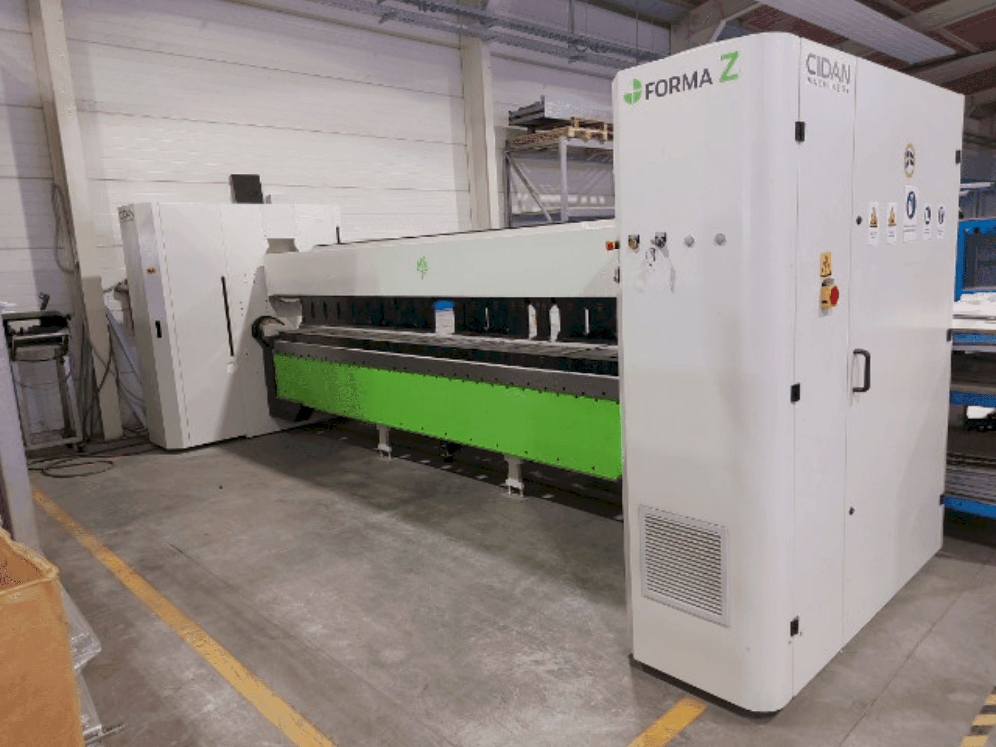 Koneen CIDAN FORMA Z 40 etunäkymä