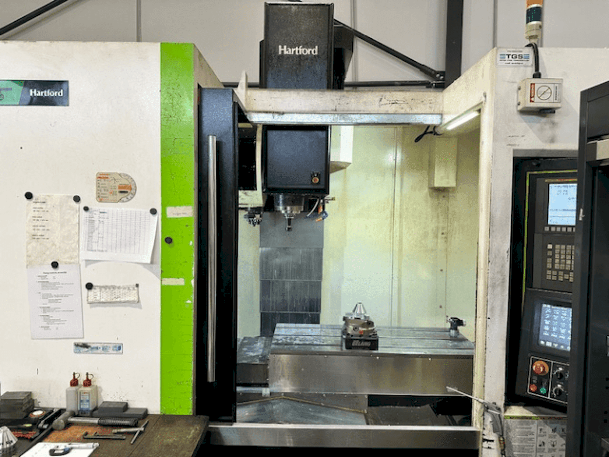 Koneen HARTFORD LG-1000 etunäkymä