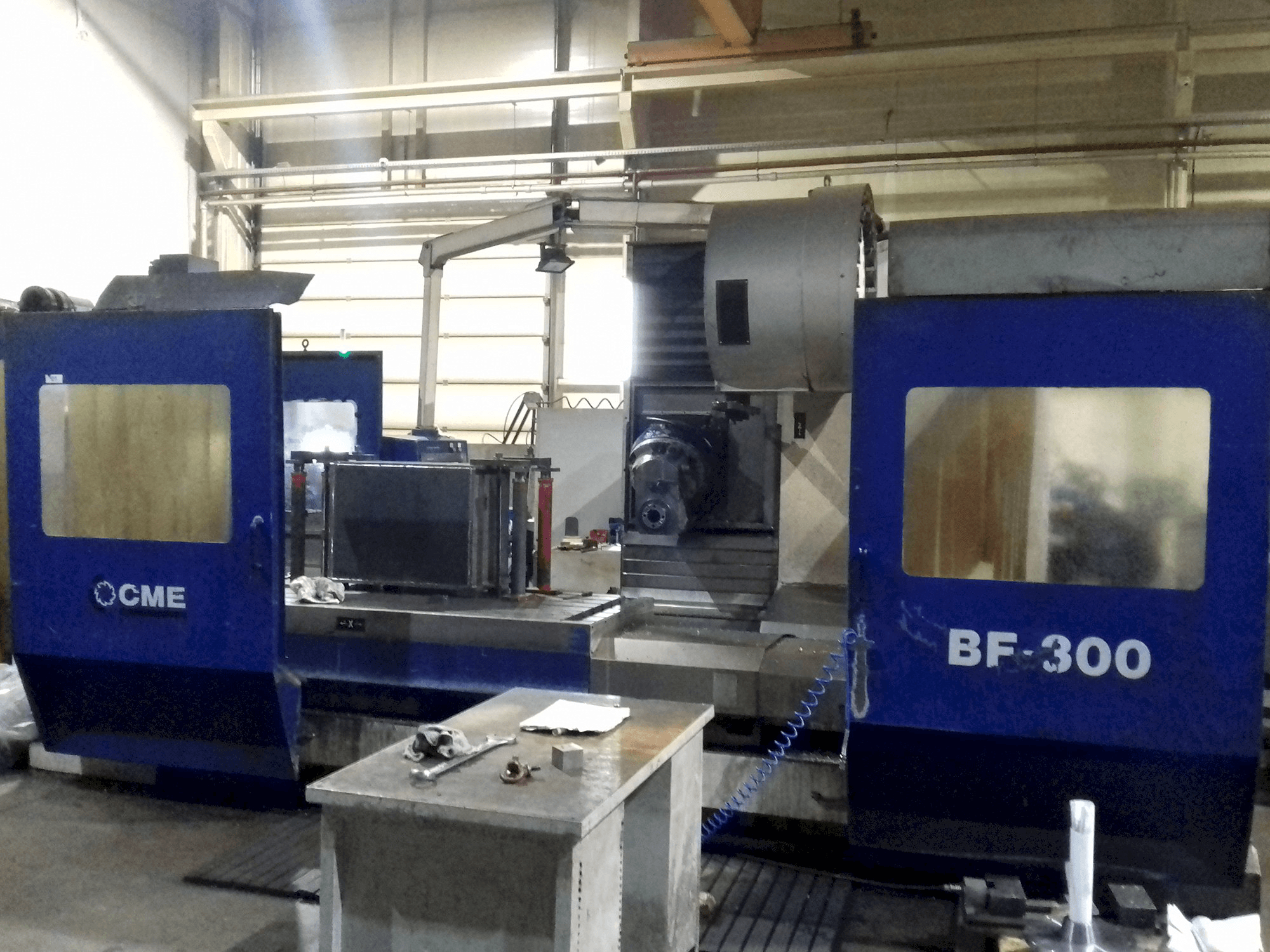 Koneen CME etunäkymä BF-300