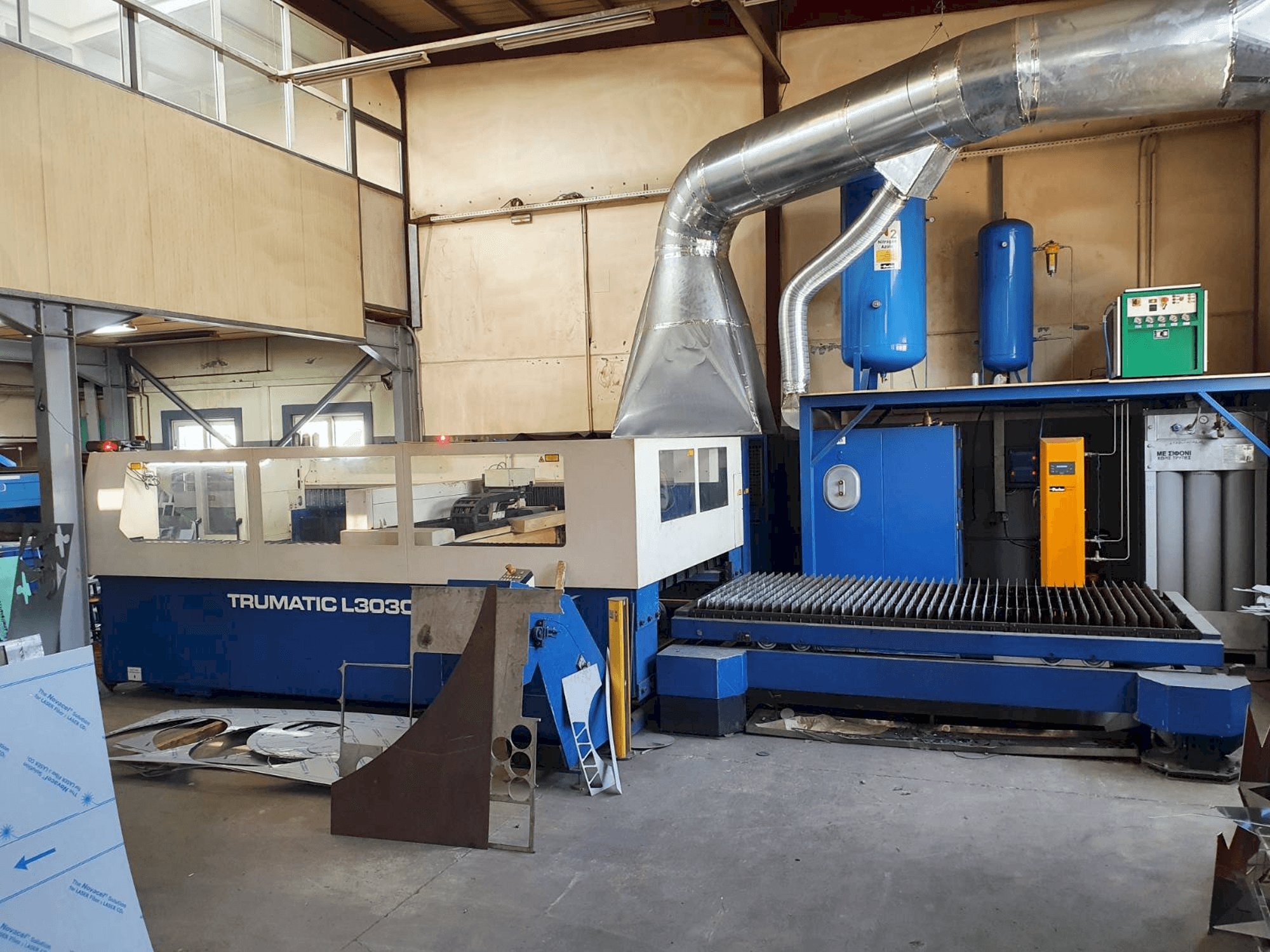 Koneen Trumpf Trumatic L3030 etunäkymä