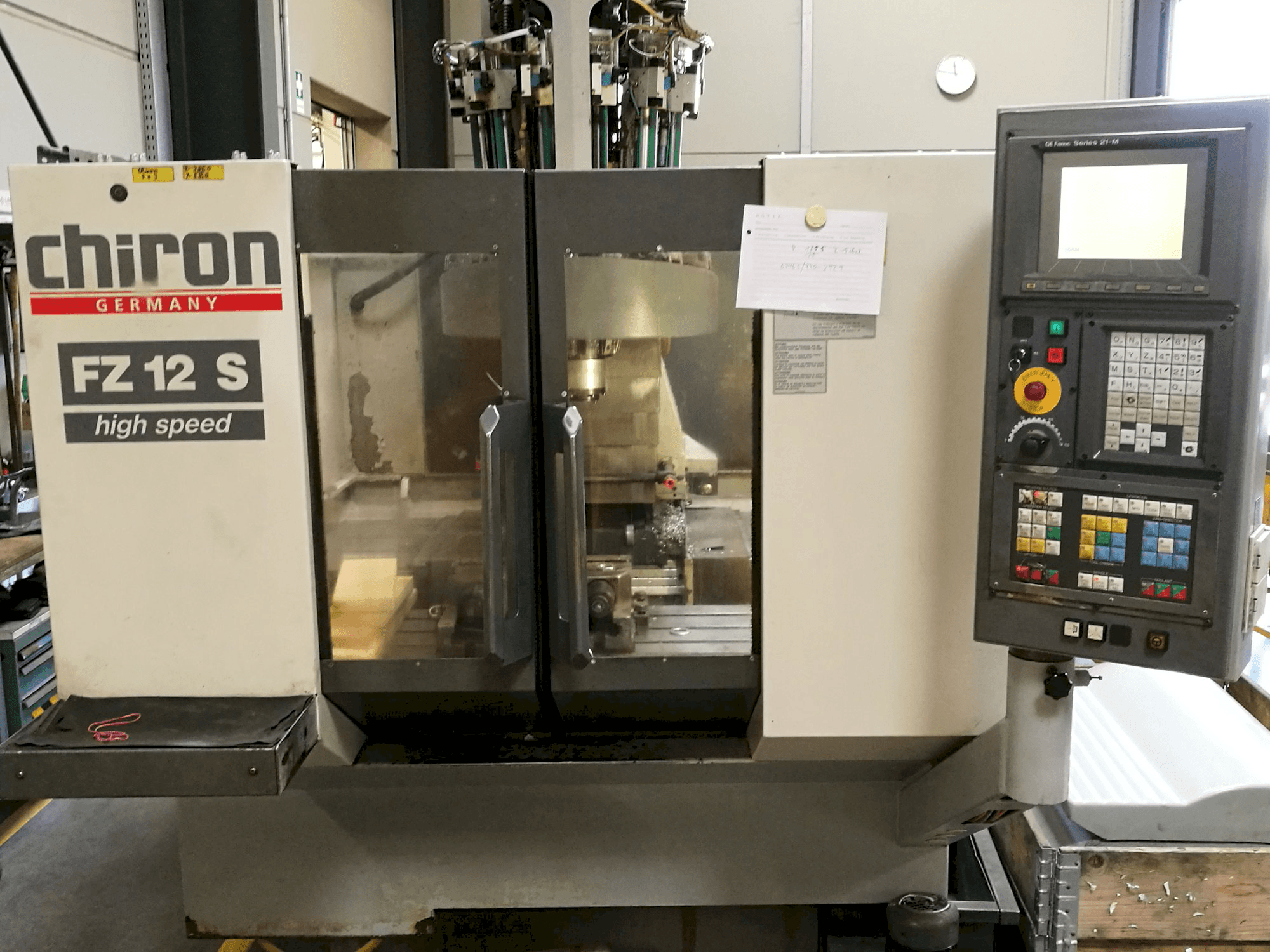 Koneen Chiron etunäkymä FZ 12 S