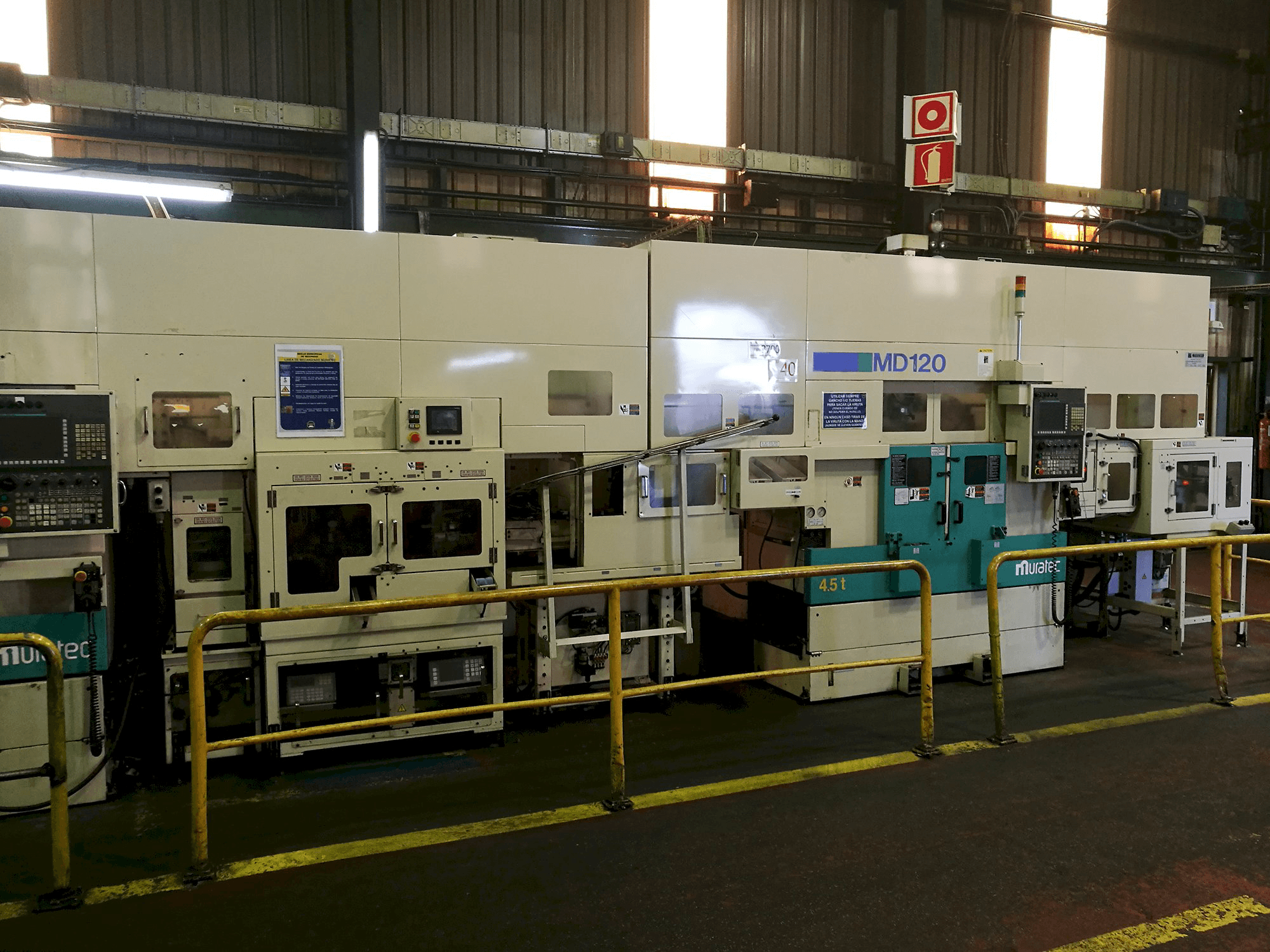 Koneen MURATA etunäkymä Muratec MD 120