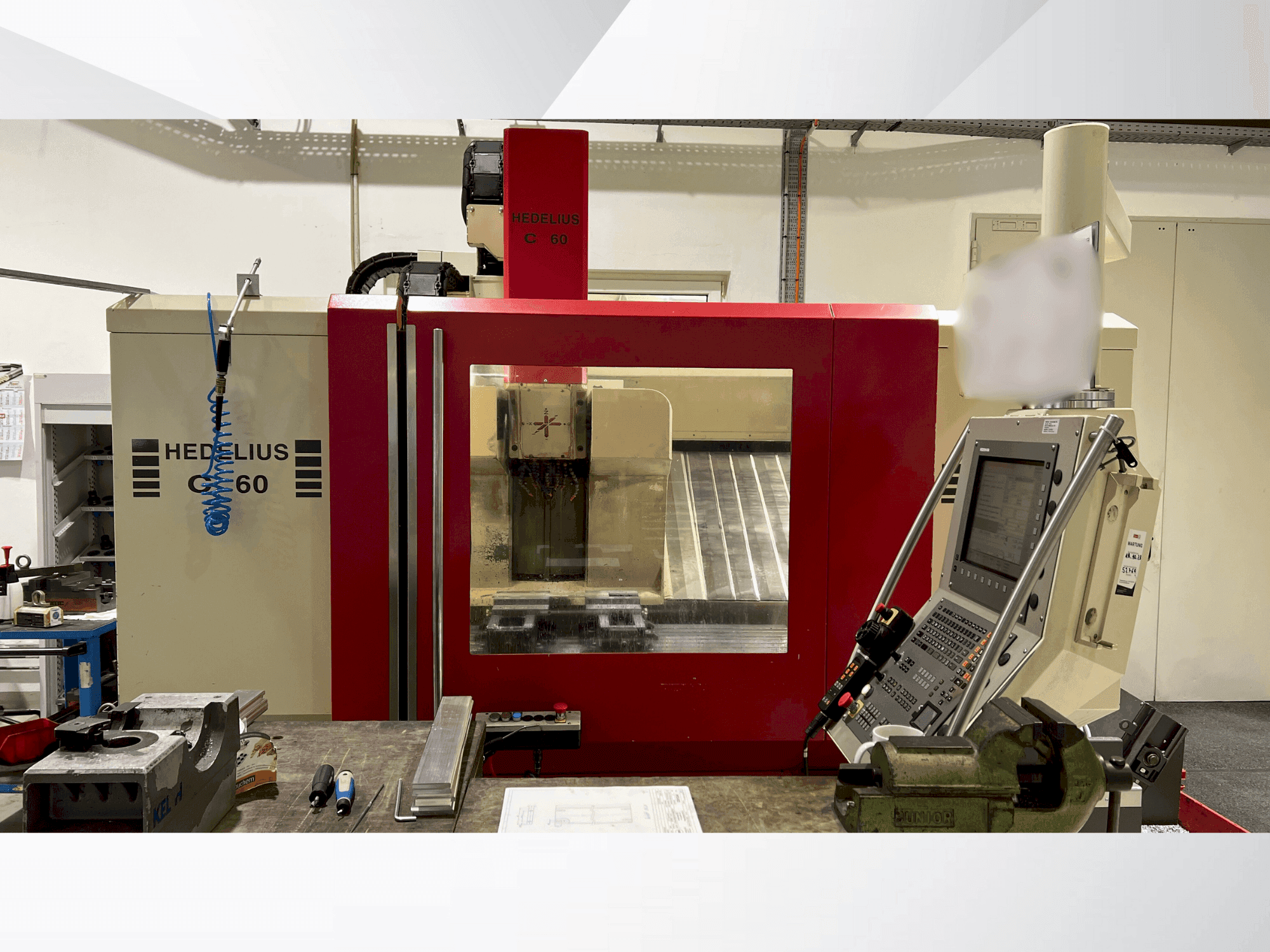 Koneen HEDELIUS C60S-1200 etunäkymä