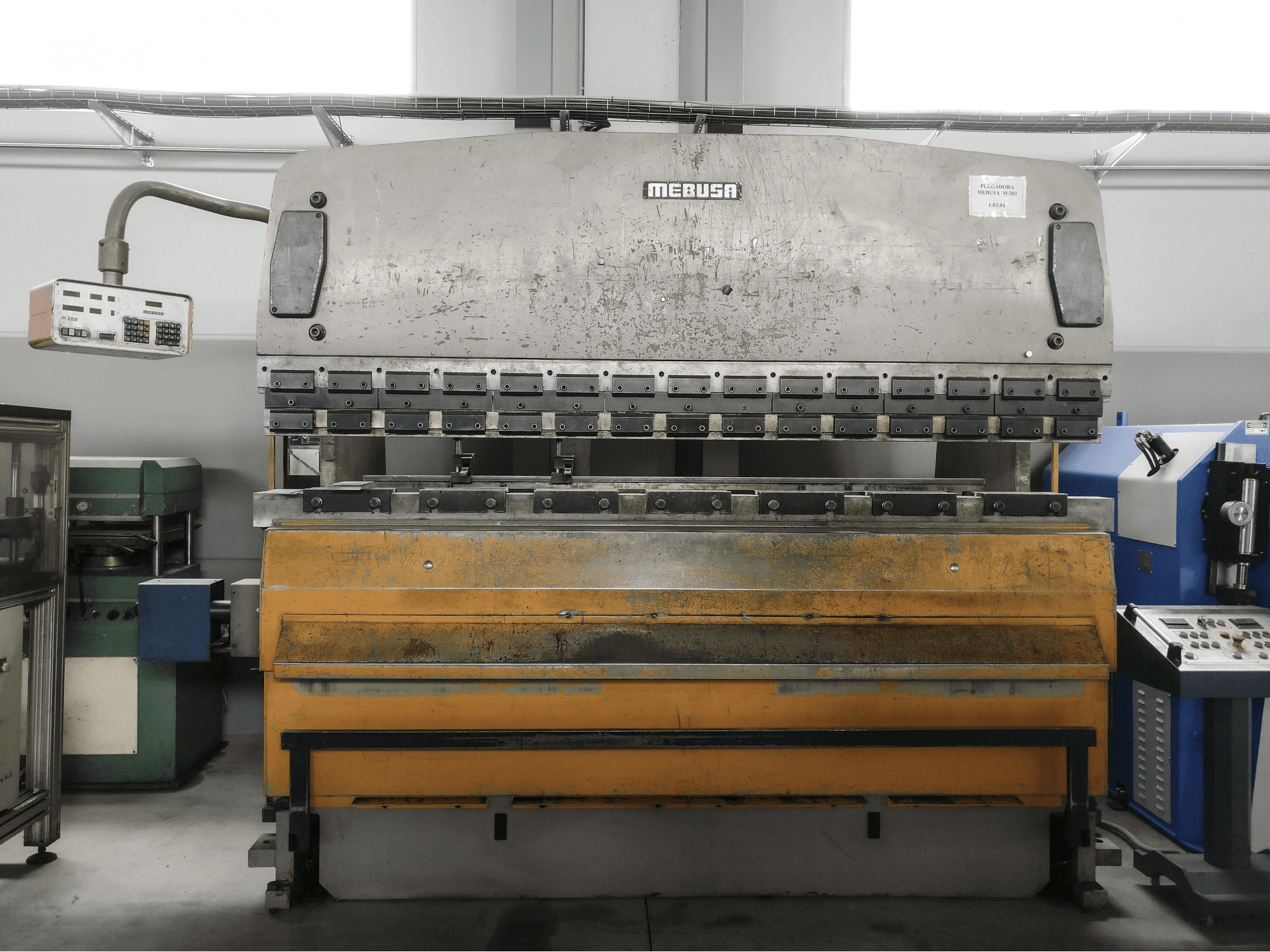 Koneen MEBUSA etunäkymäPH-173