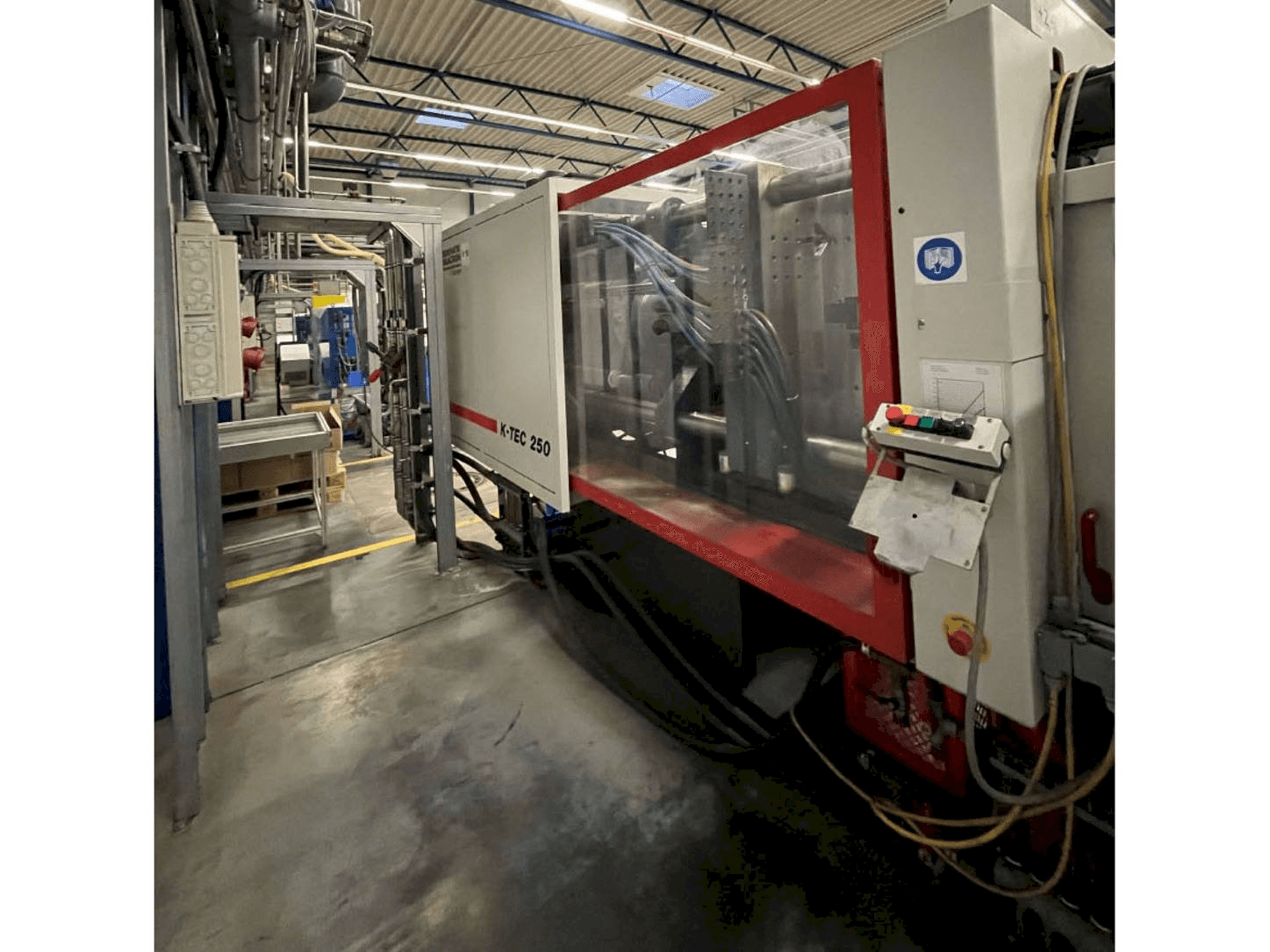 Koneen FERROMATIK K-Tec 250 etunäkymä