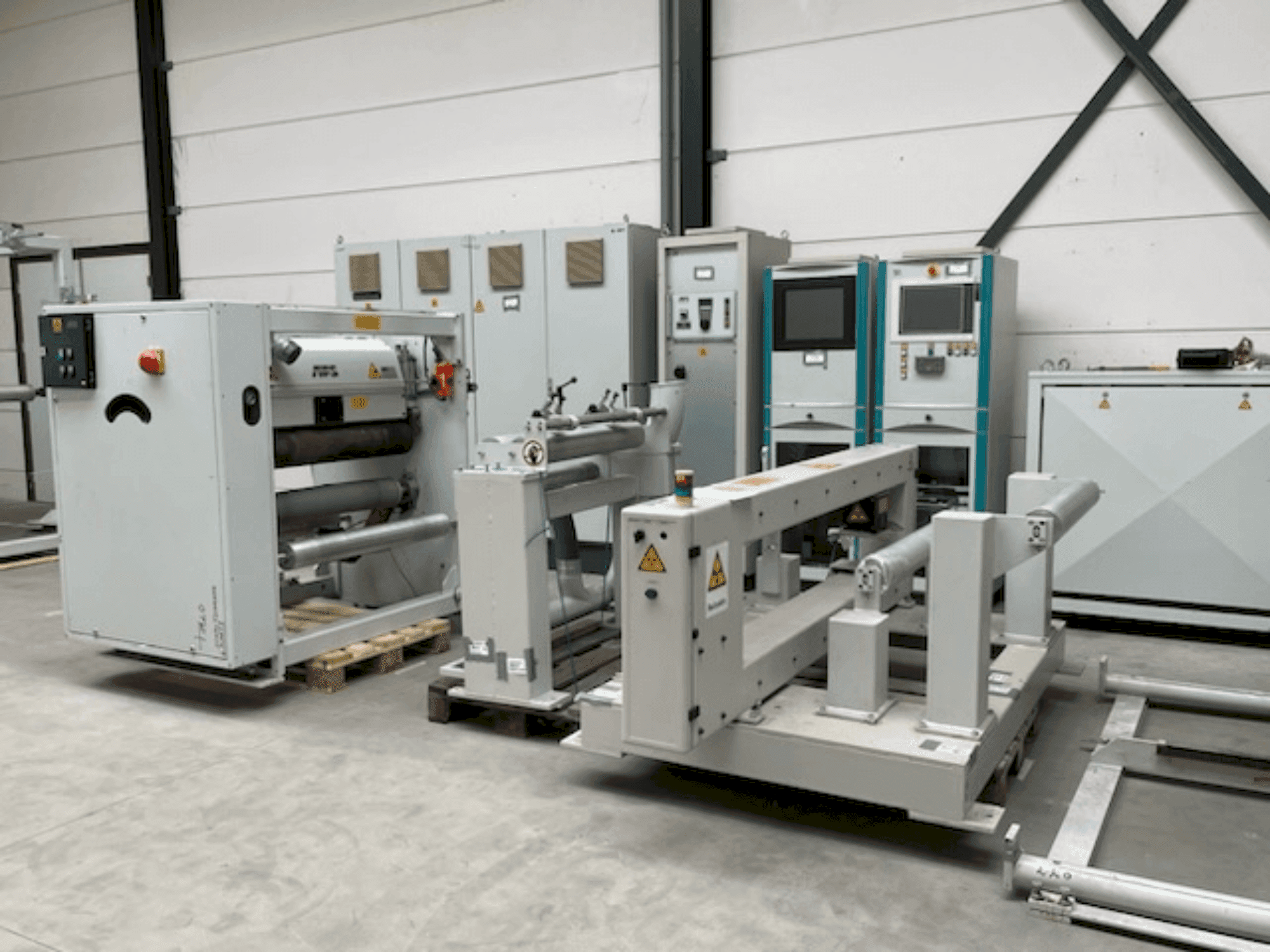 Koneen Battenfeld BA 60 etunäkymä