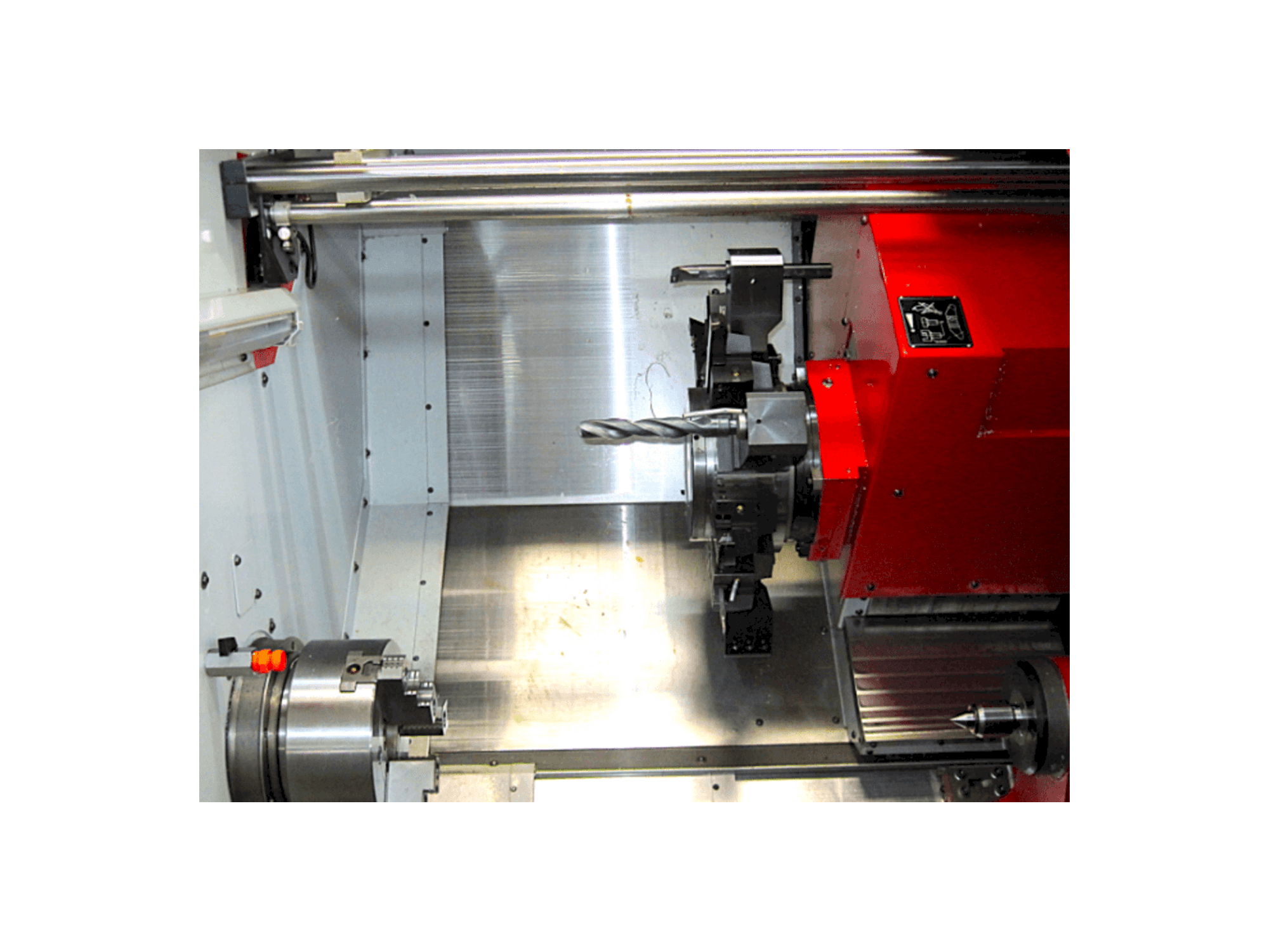 Koneen EMCO turn 365 tcmy etunäkymä