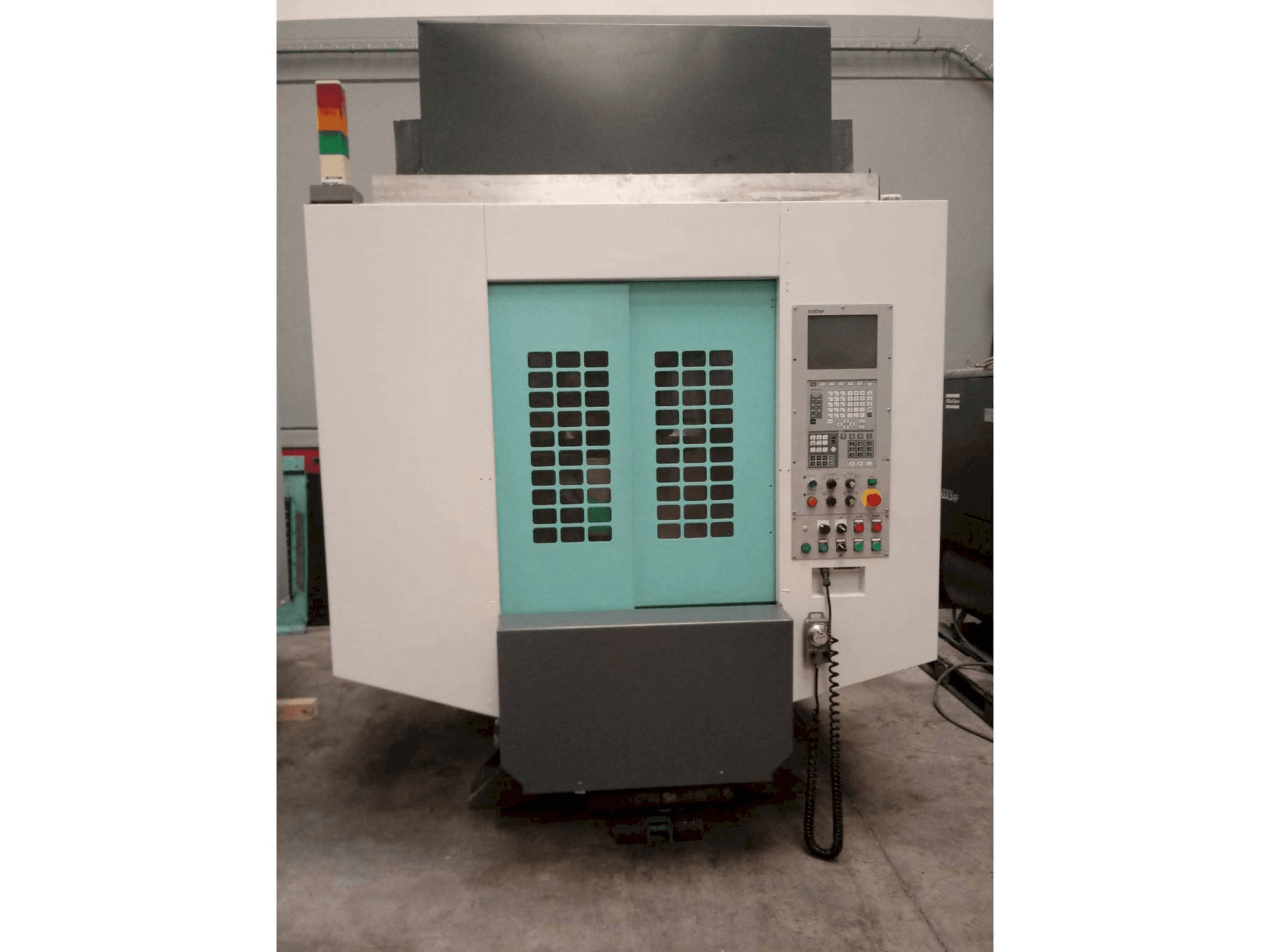 Koneen Brother TC-S2DN-O etunäkymä