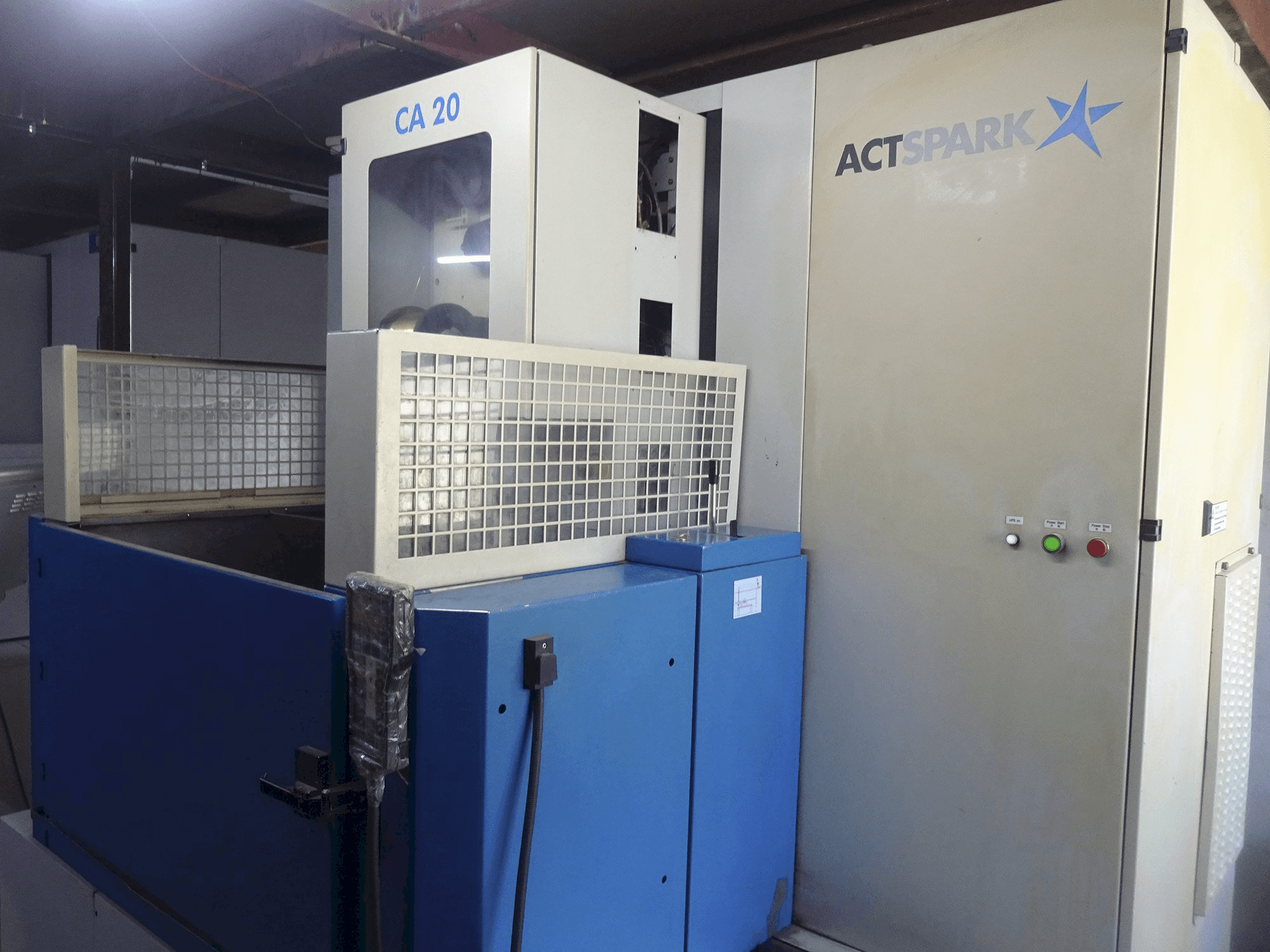 Koneen AgieCharmilles etunäkymä CA 20