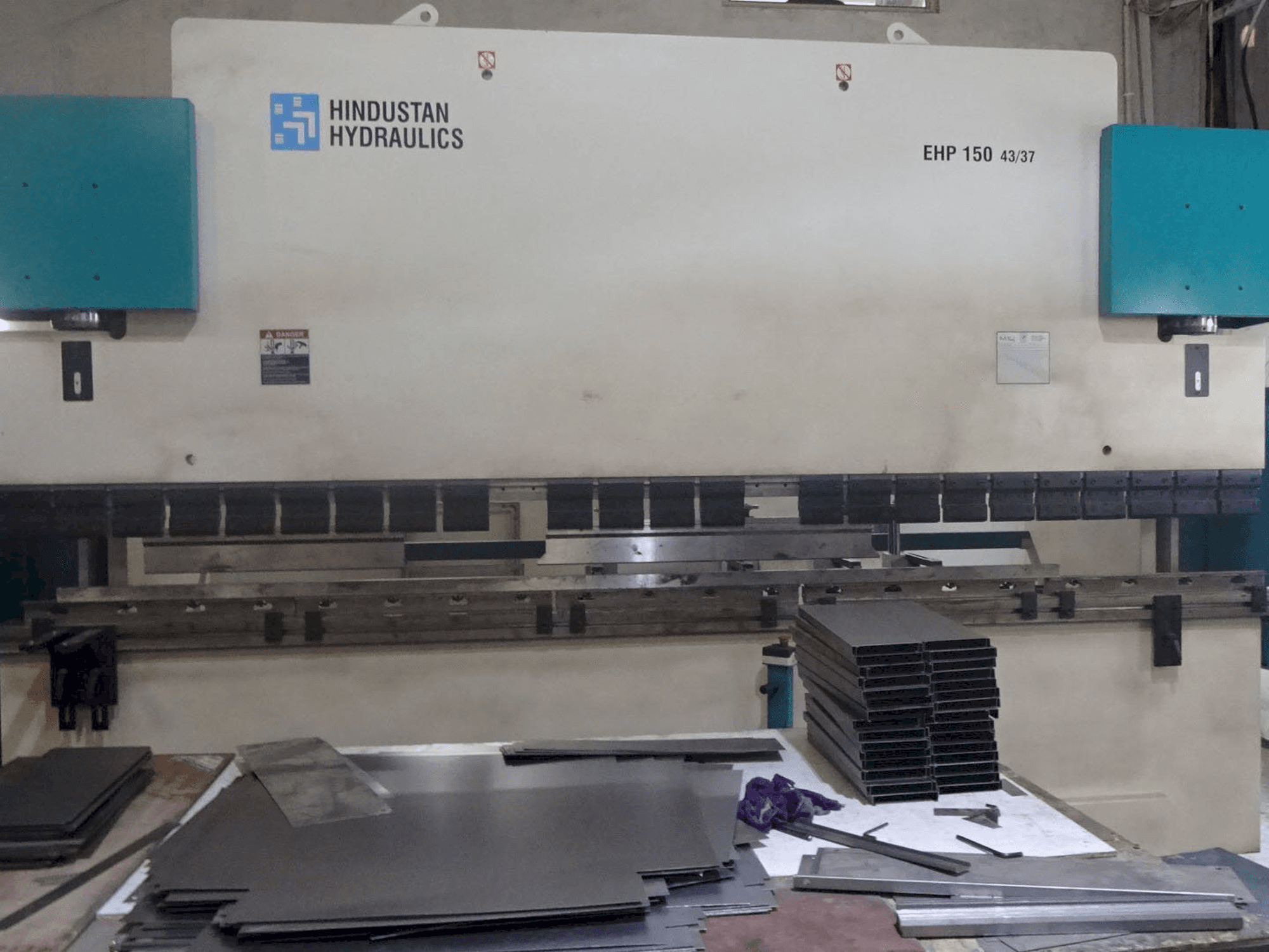 Koneen Hindustan Hydraulics etunäkymä EHP 150