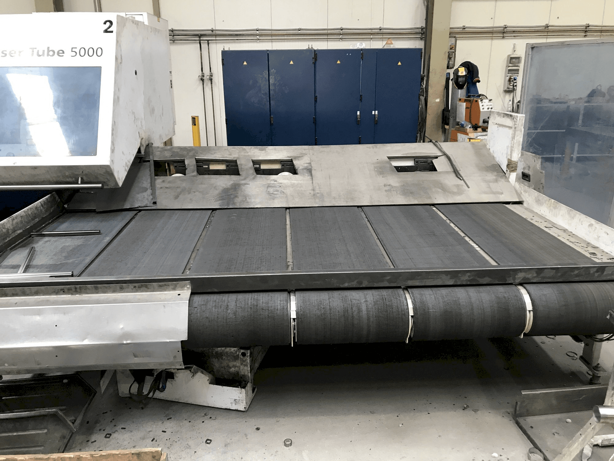 Koneen Trumpf TruLaser Tube 5000 etunäkymä
