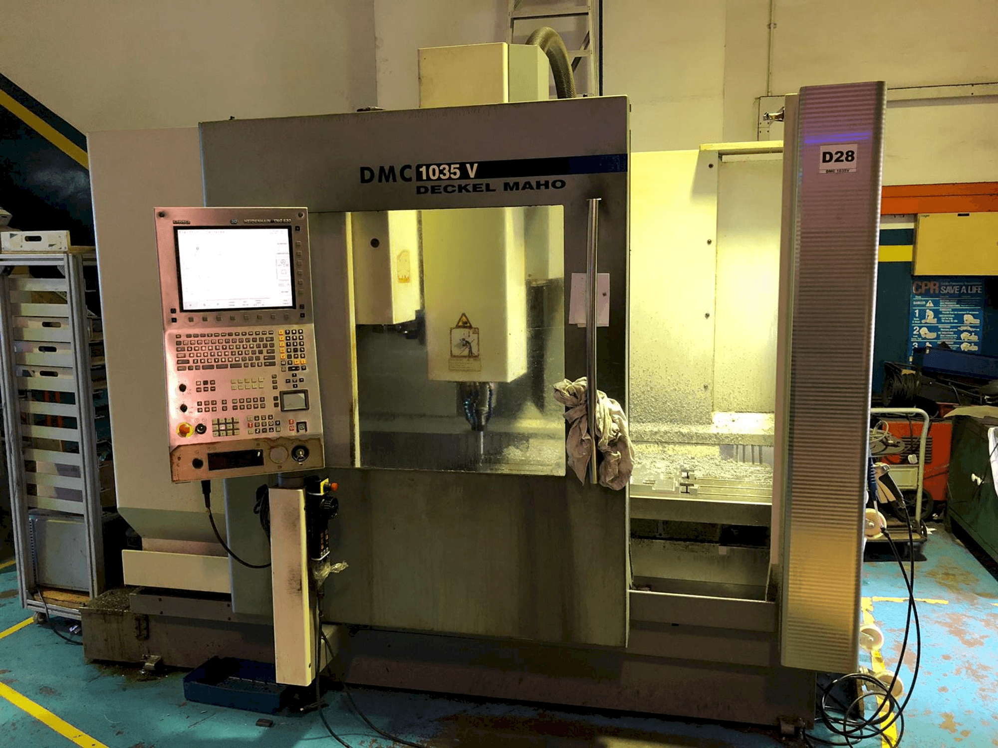 Koneen DMG DMC 1035V etunäkymä
