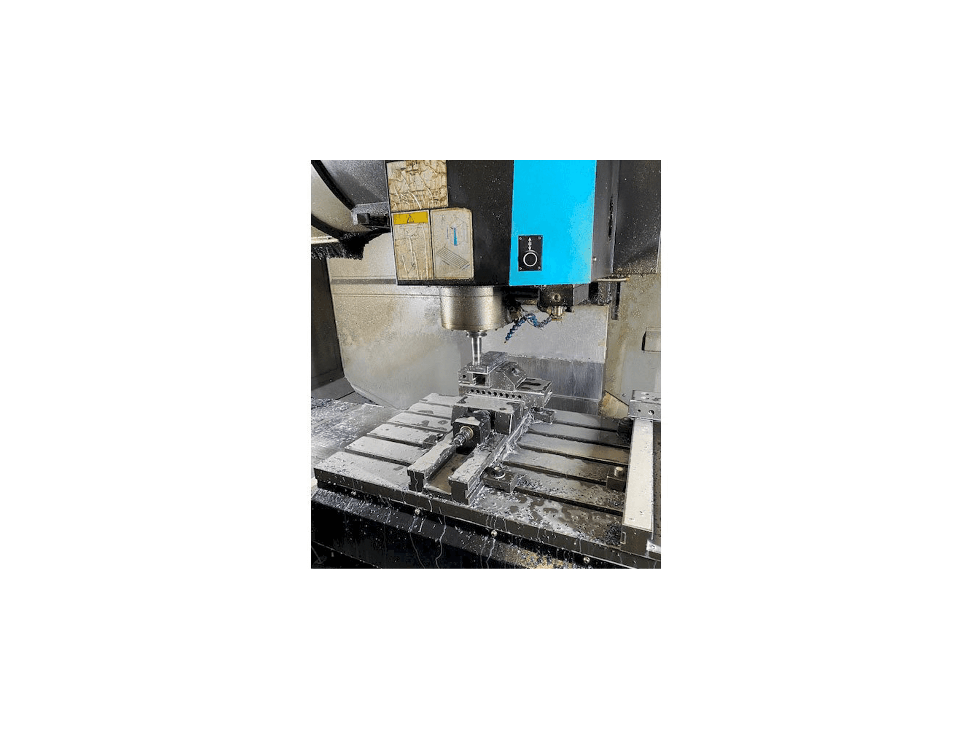 Koneen Hurco VMX42i etunäkymä