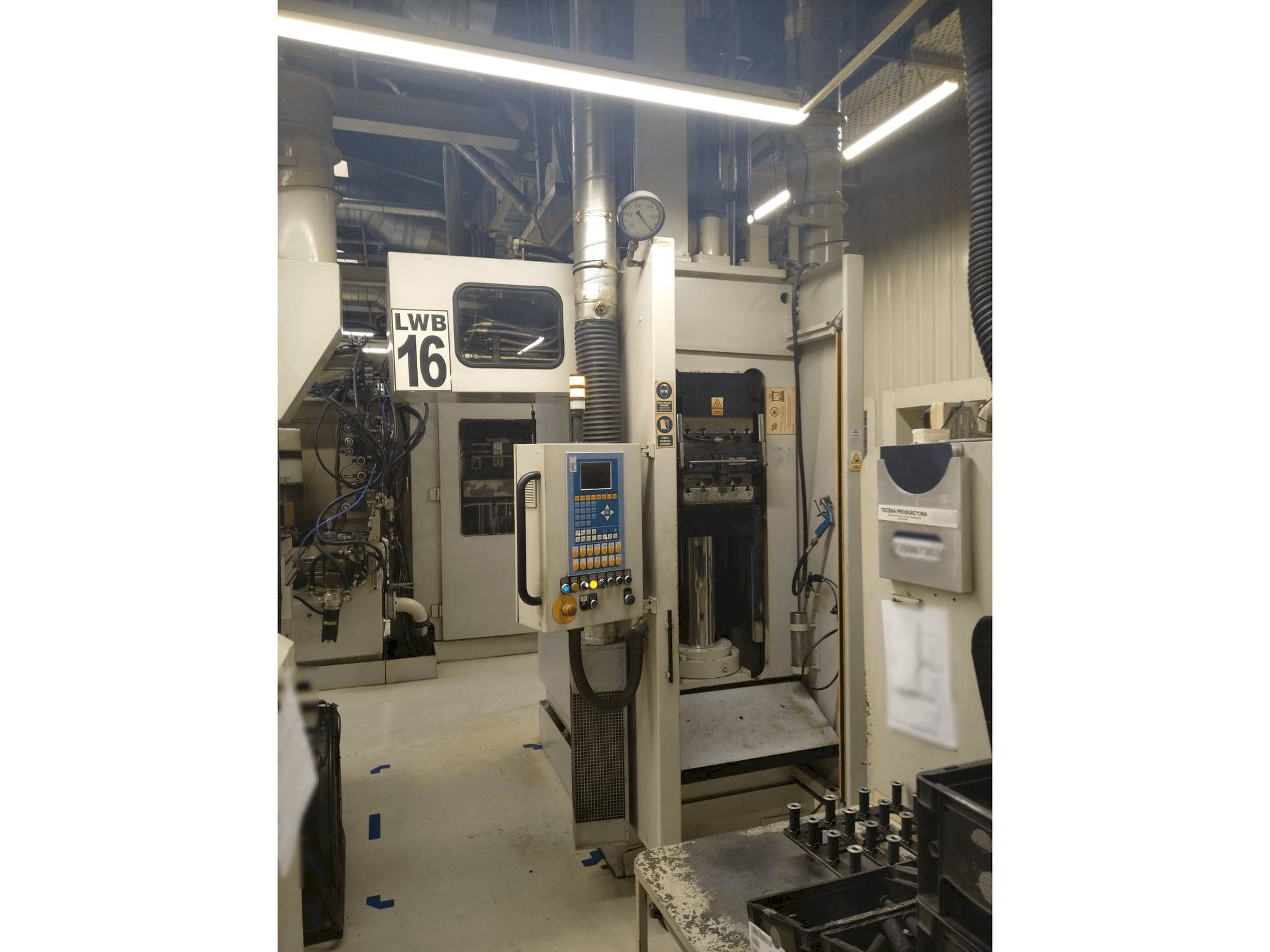 Koneen LWB STEINL VRE 1100/1000 etunäkymä