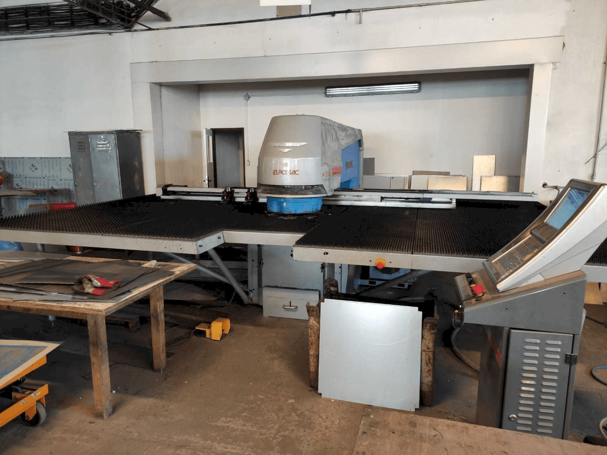 Koneen Euromac MTX Flex 6 Hybrid etunäkymä