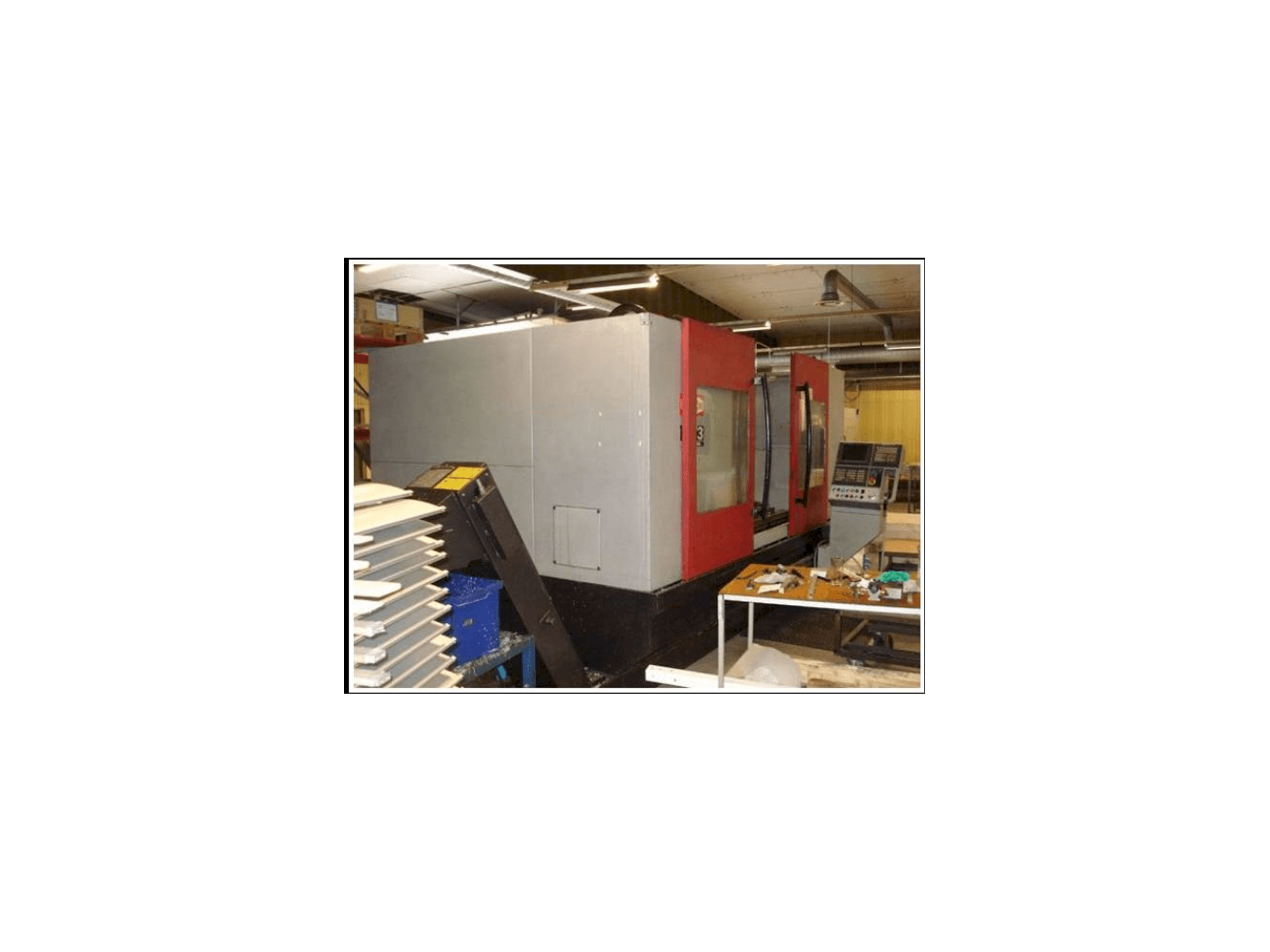 Koneen Eikon MV3 vasemman sivun näkymä