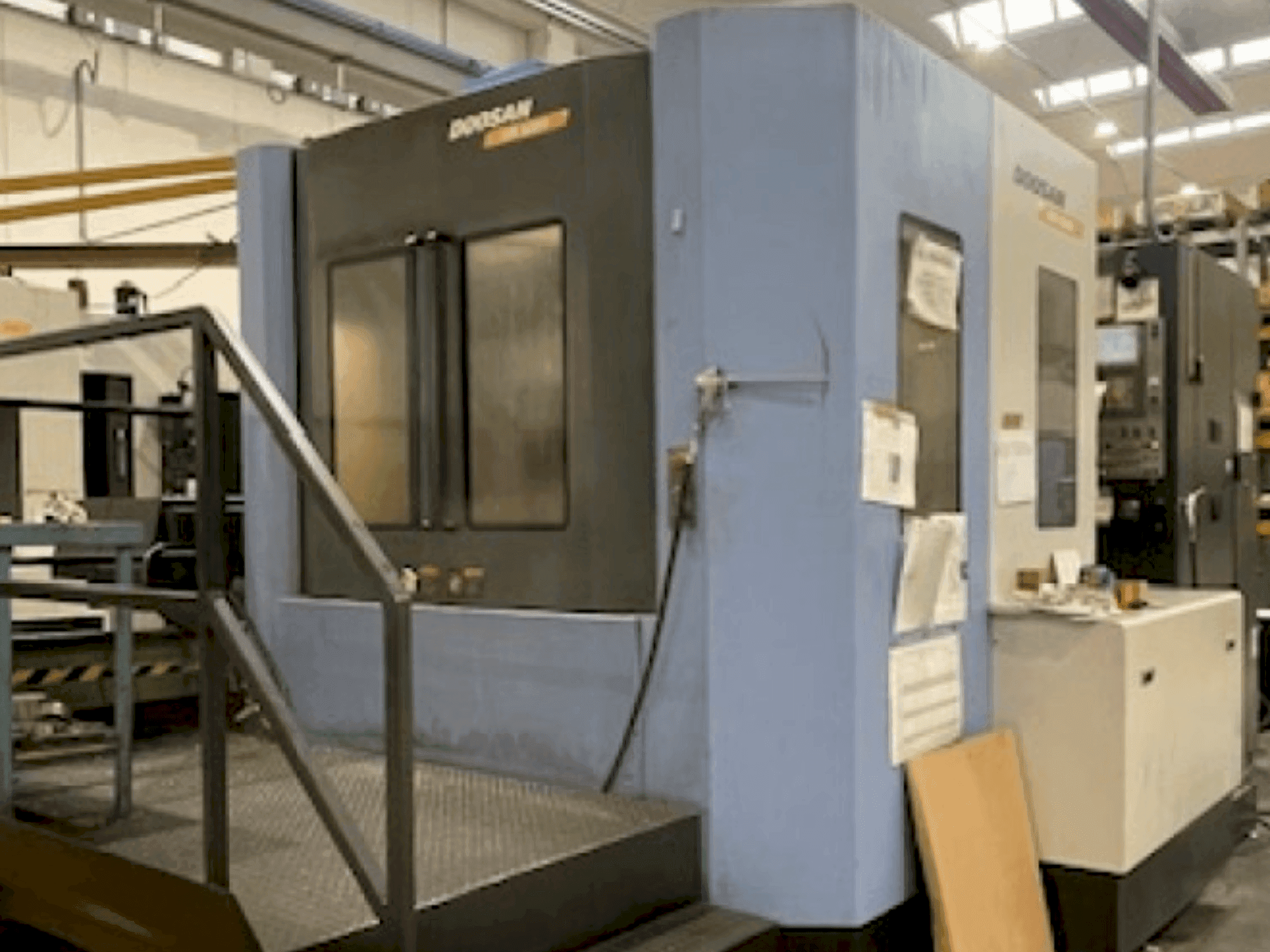 Koneen DOOSAN HM 6300 (2009) etunäkymä