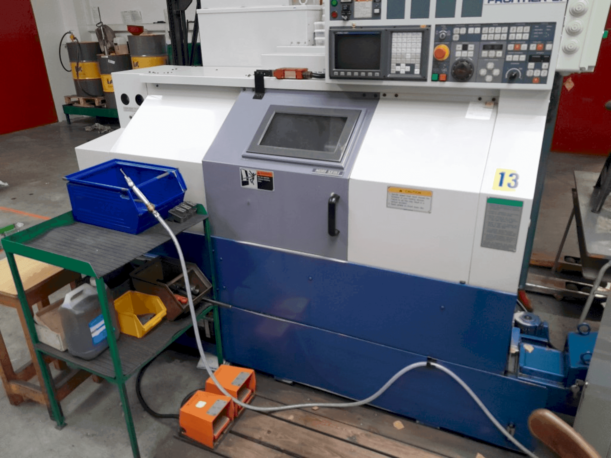 Koneen MORI SEIKI Frontier L1 (1998) etunäkymä