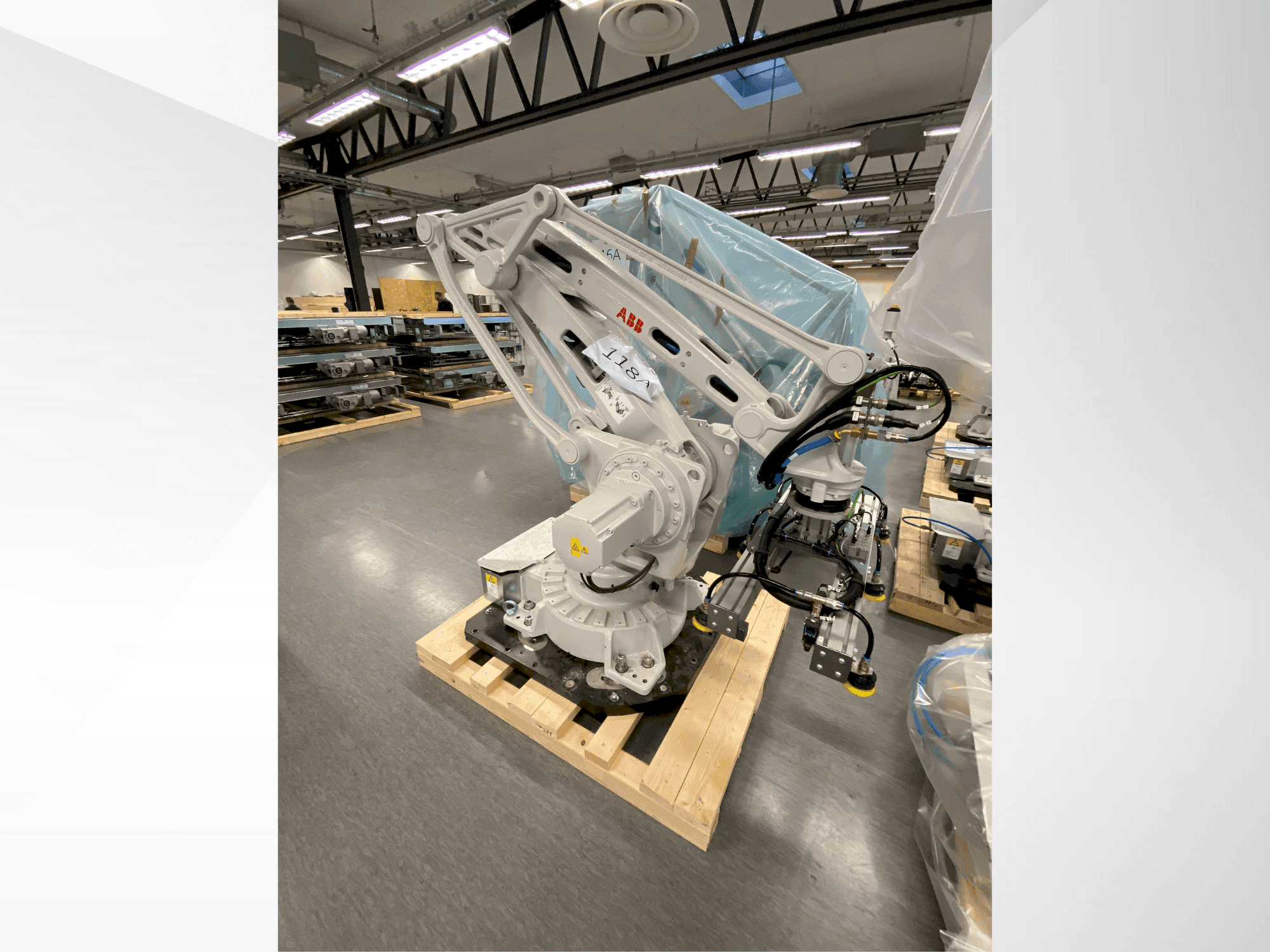 Koneen ABB IRB 460-110/2.4 etunäkymä