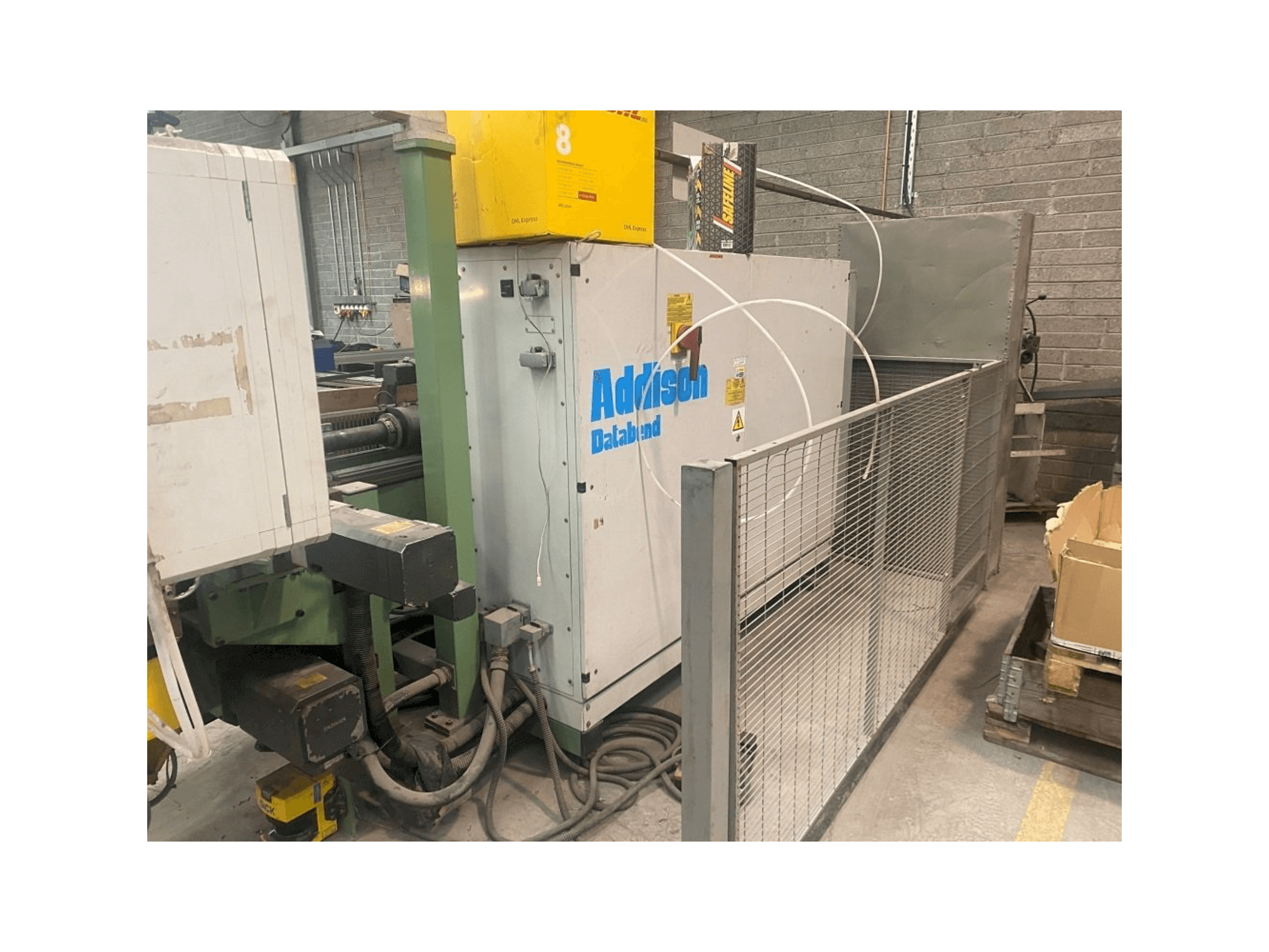 Koneen Addison DB40E etunäkymä