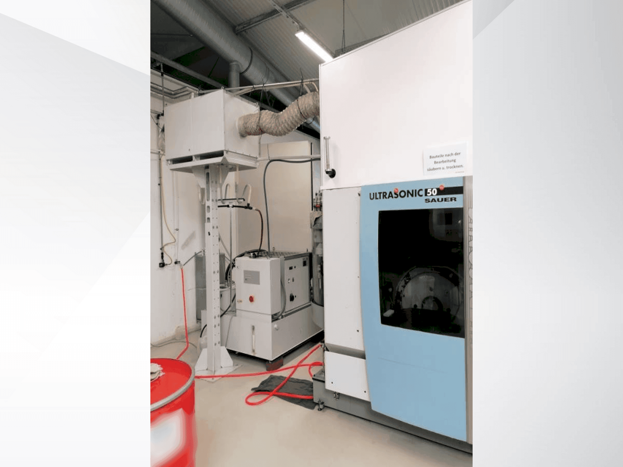 Koneen DMG Sauer Ultra sonic 50 etunäkymä